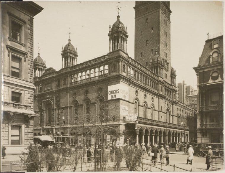 Corner of Madison Avenue and 26th Street