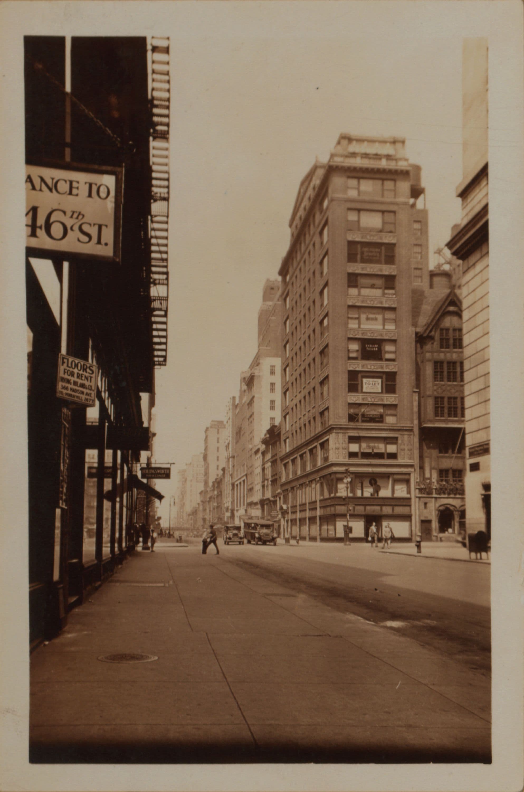 Manhattan: 46th Street - 5th Avenue