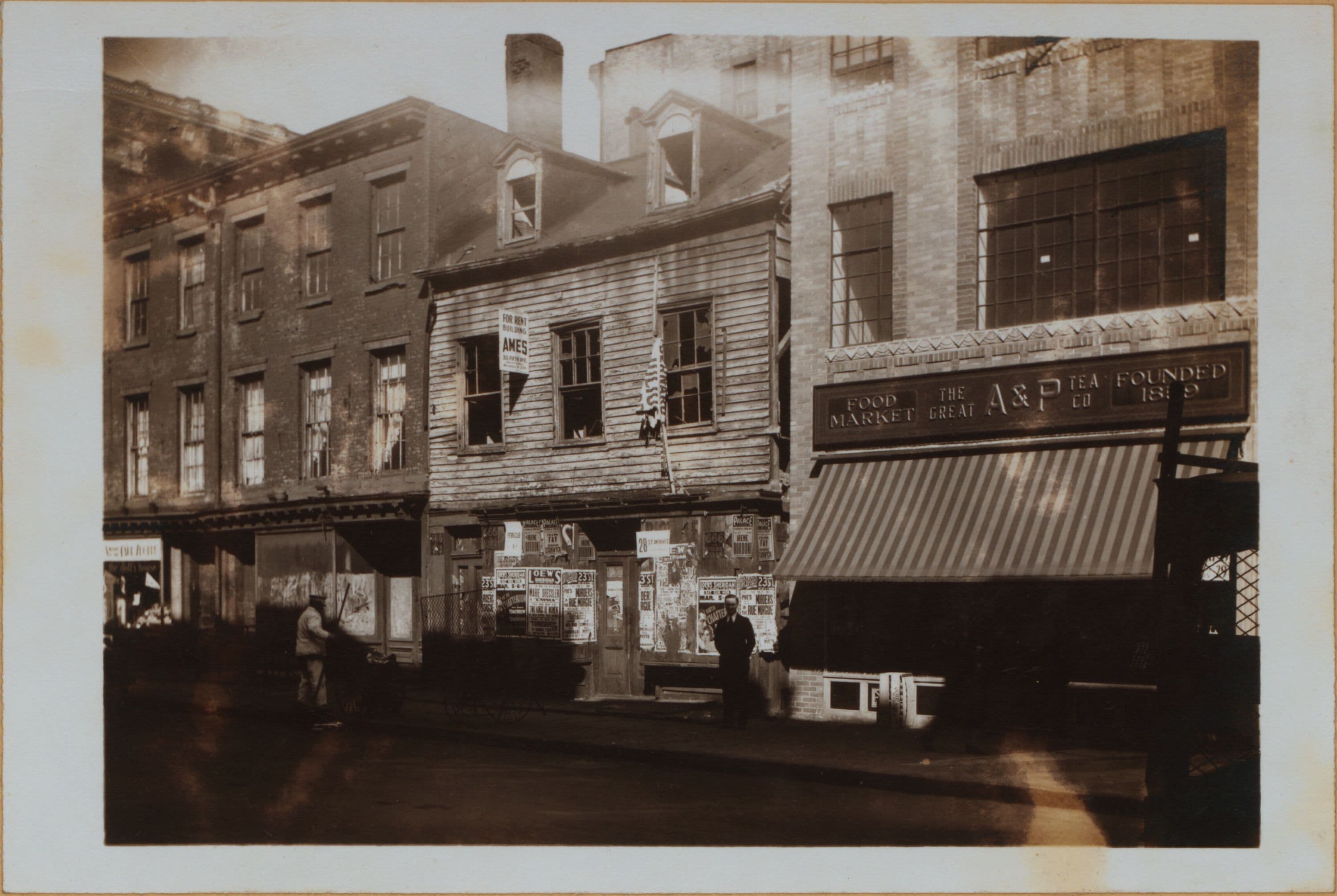 Manhattan: Bleecker Street - Barrow Street