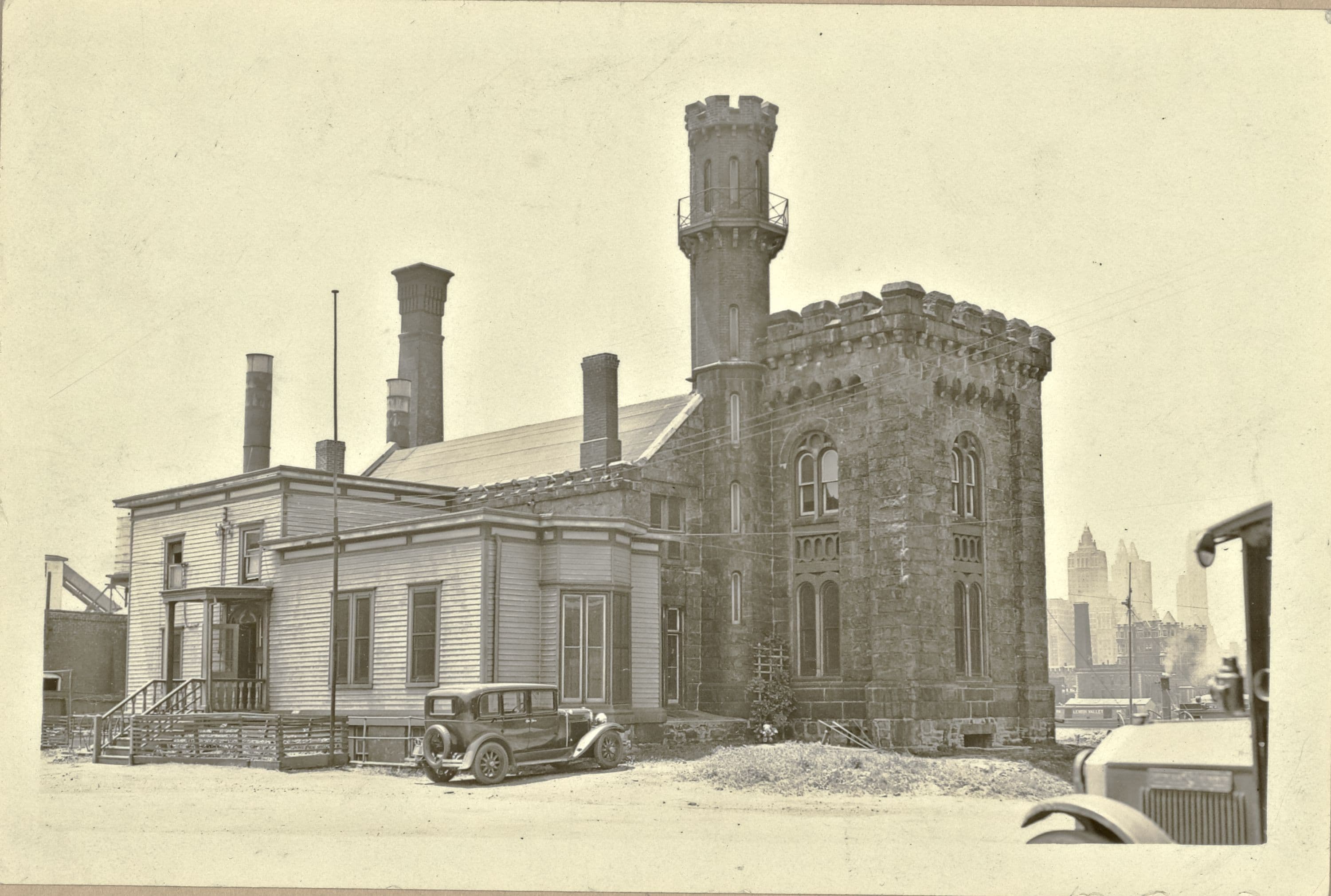 Queens: Vernon Boulevard - 43rd Road