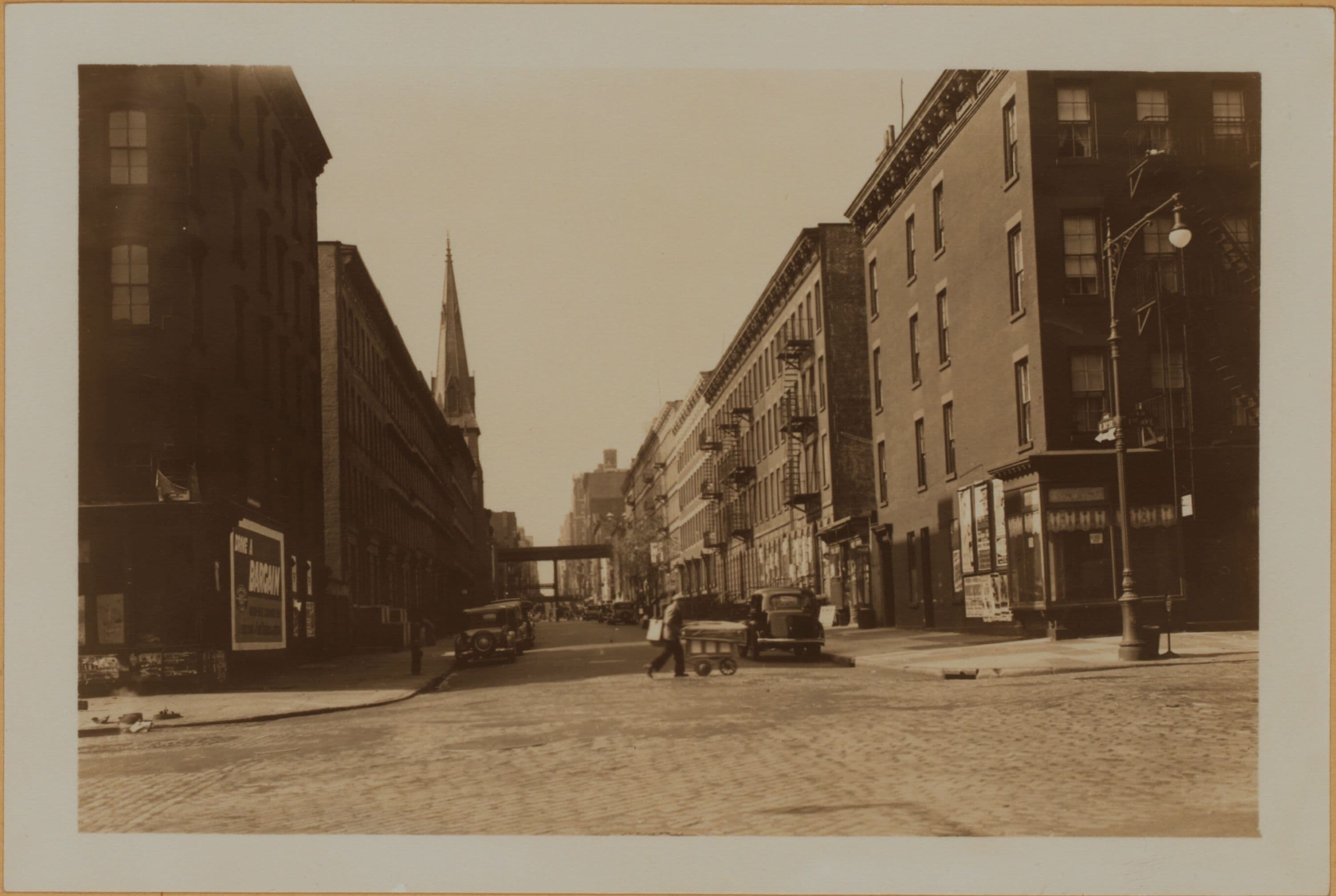 Manhattan: 37th Street - 1st Avenue