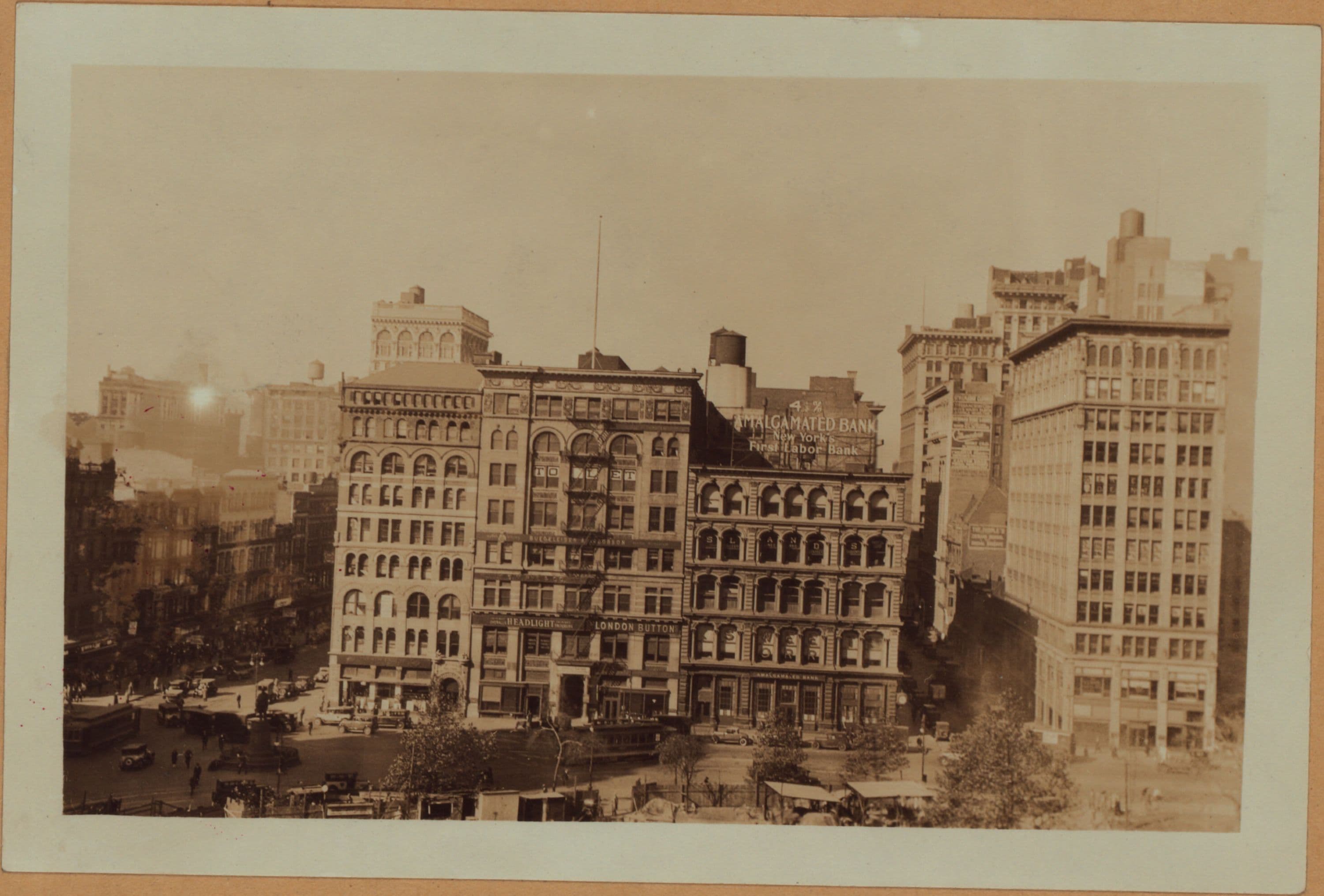 Manhattan: Union Square (West) - Between 14th and 15th Streets., 1928