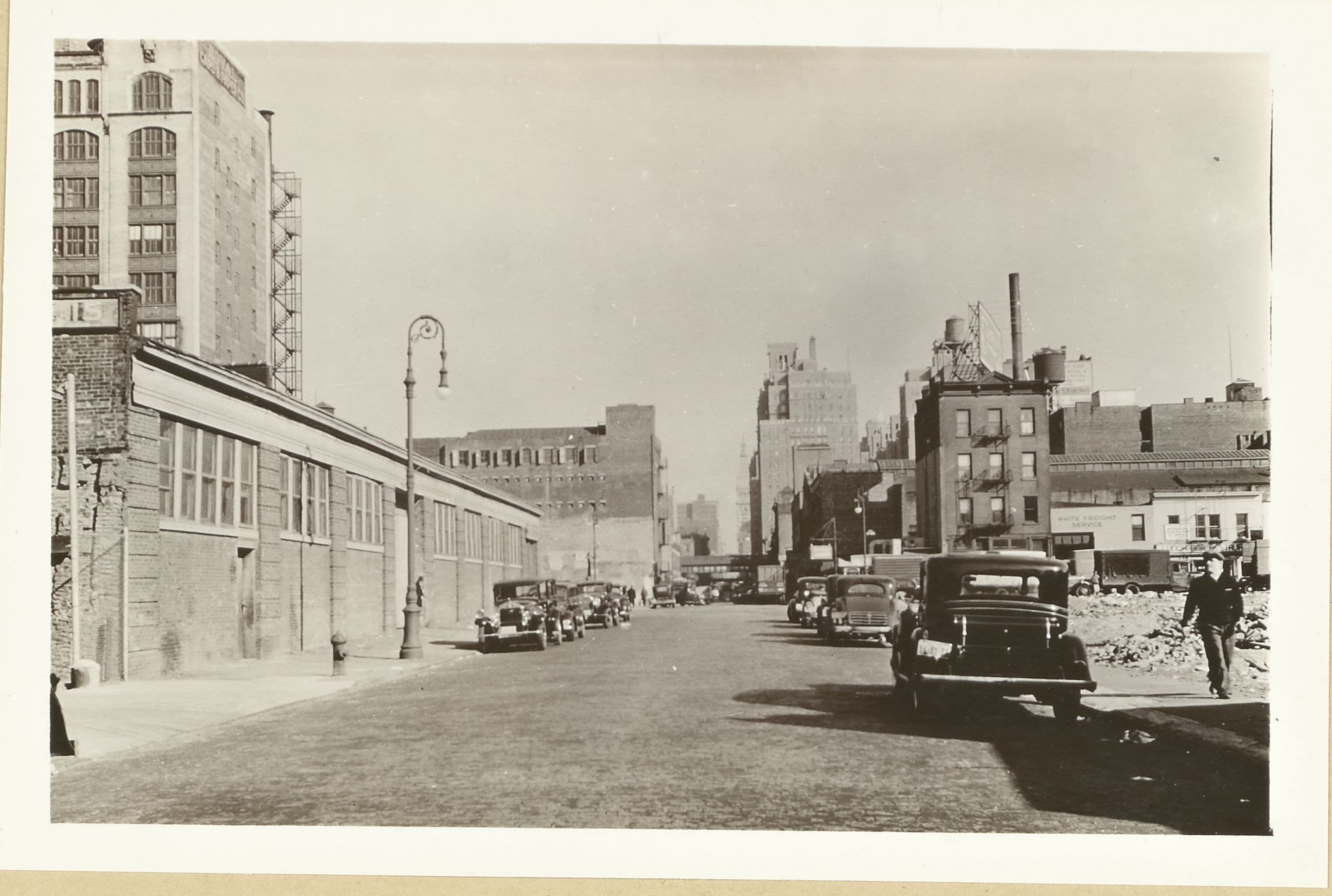 Manhattan: 24th Street (West) - 11th Avenue