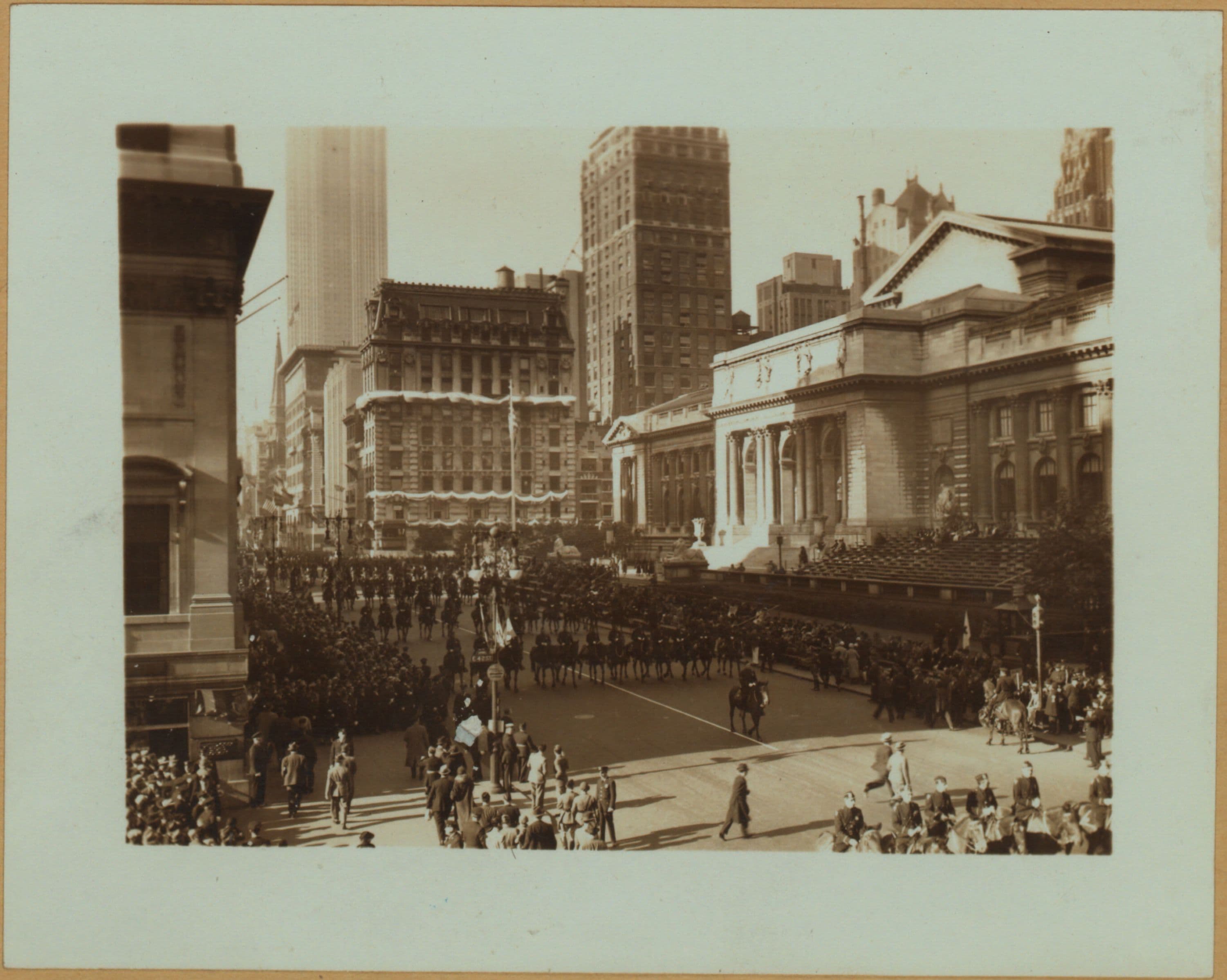 Celebrations - Parades - Municipal Events - American Legion Parade., 1937