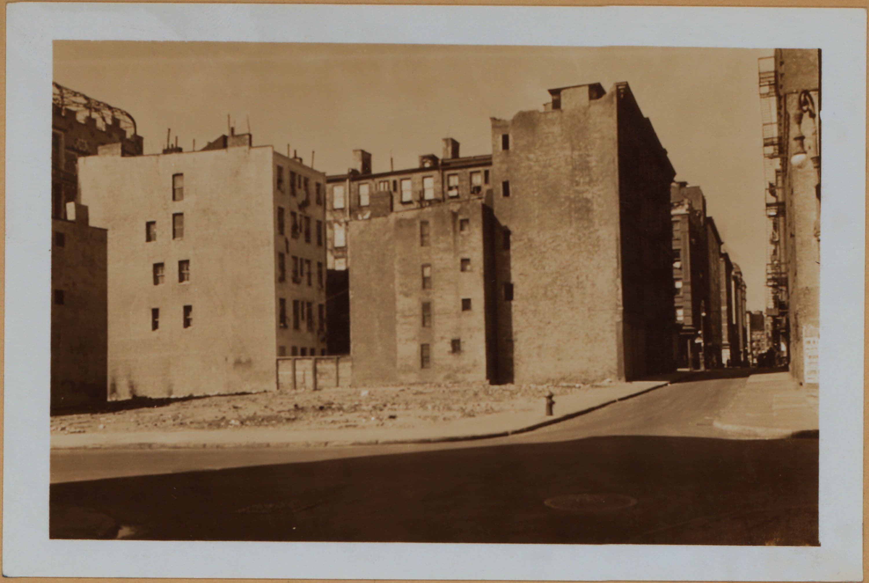 Manhattan: Cherry Street - Scammel Street