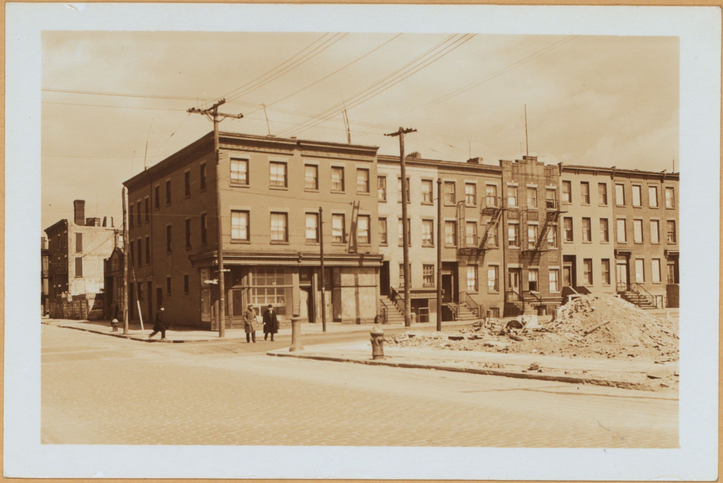 Brooklyn: Sackett Street - Van Brunt Street
