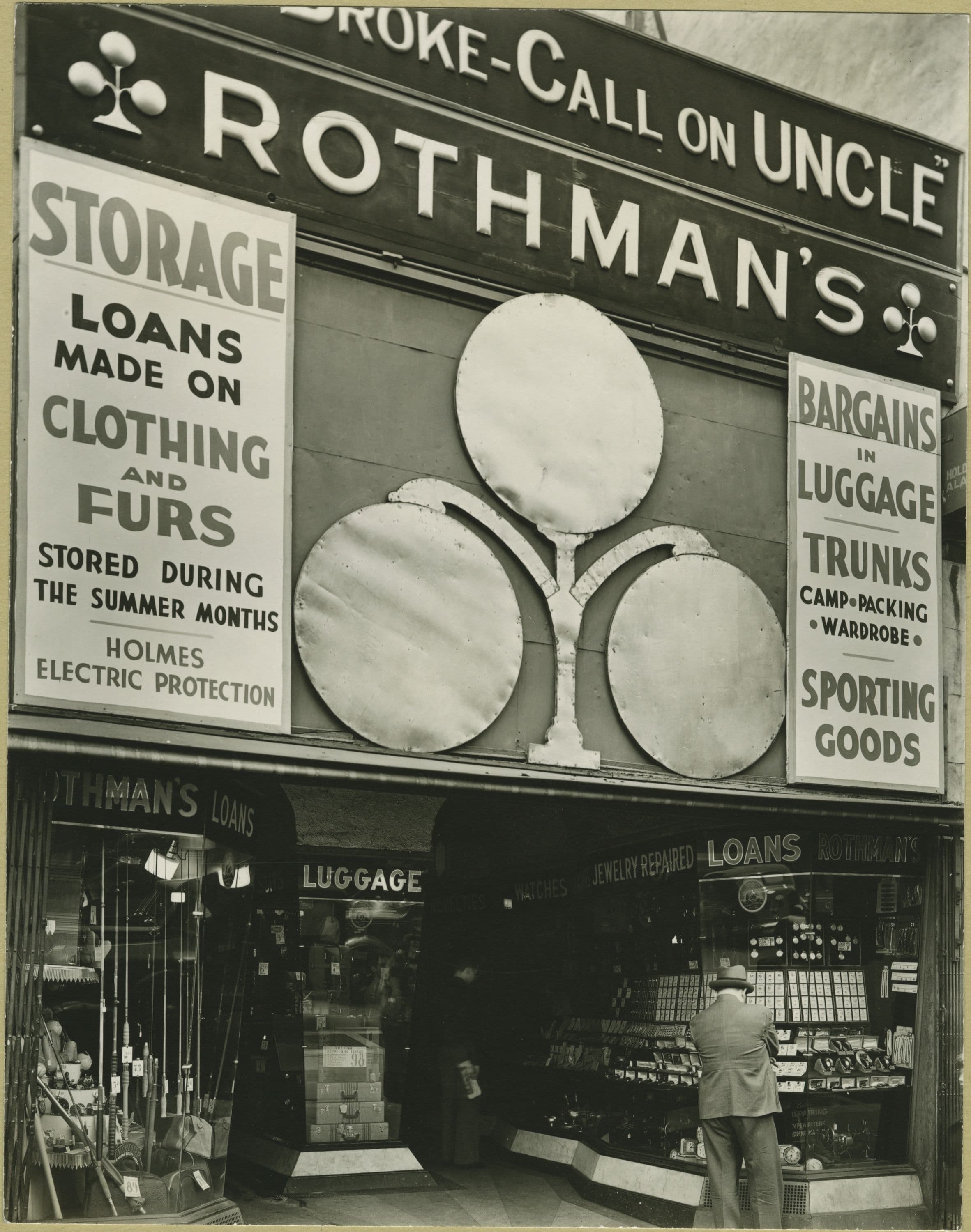 Manhattan: 8th Avenue - 17th Street (West).