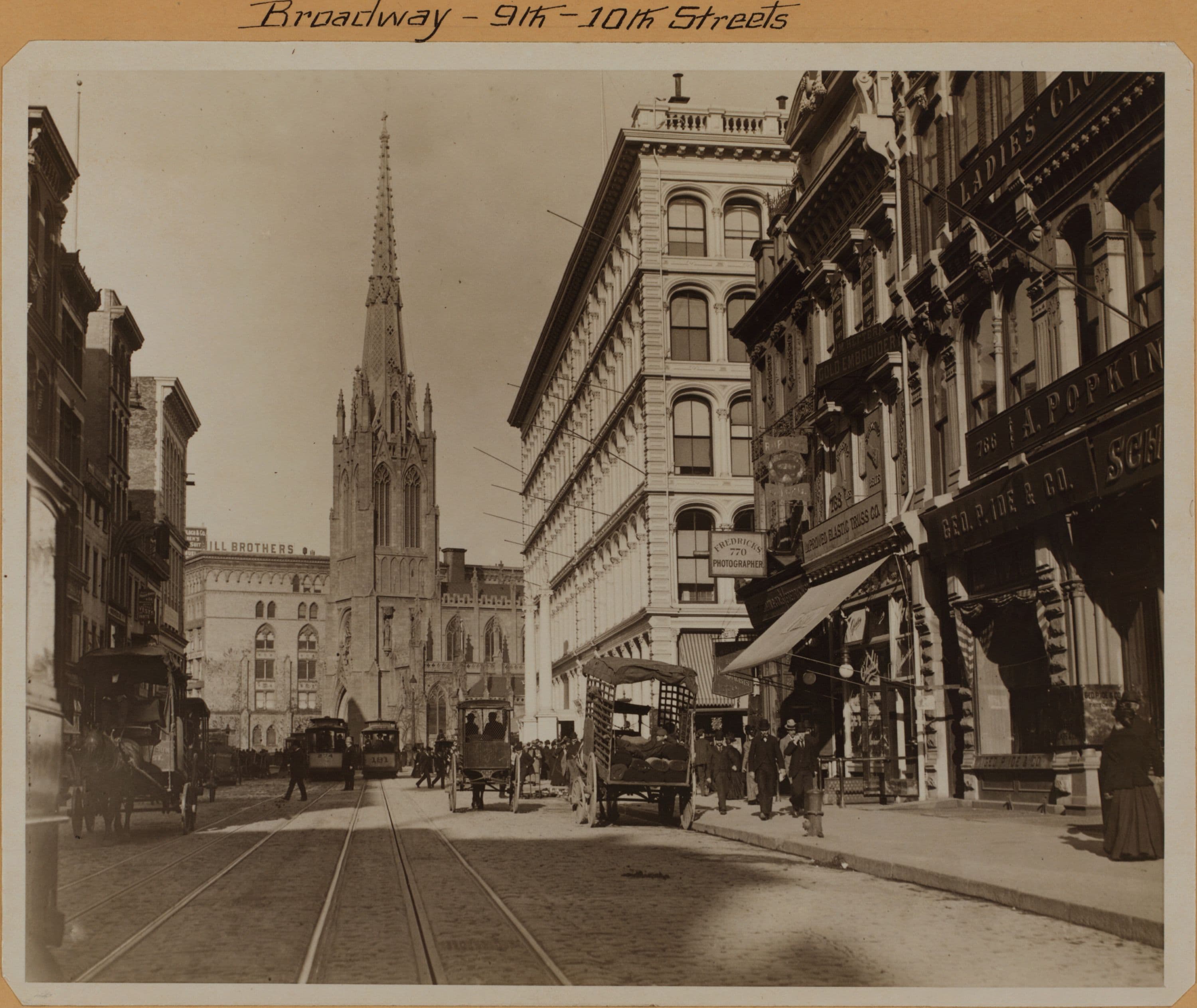 Manhattan: Broadway - 9th Street