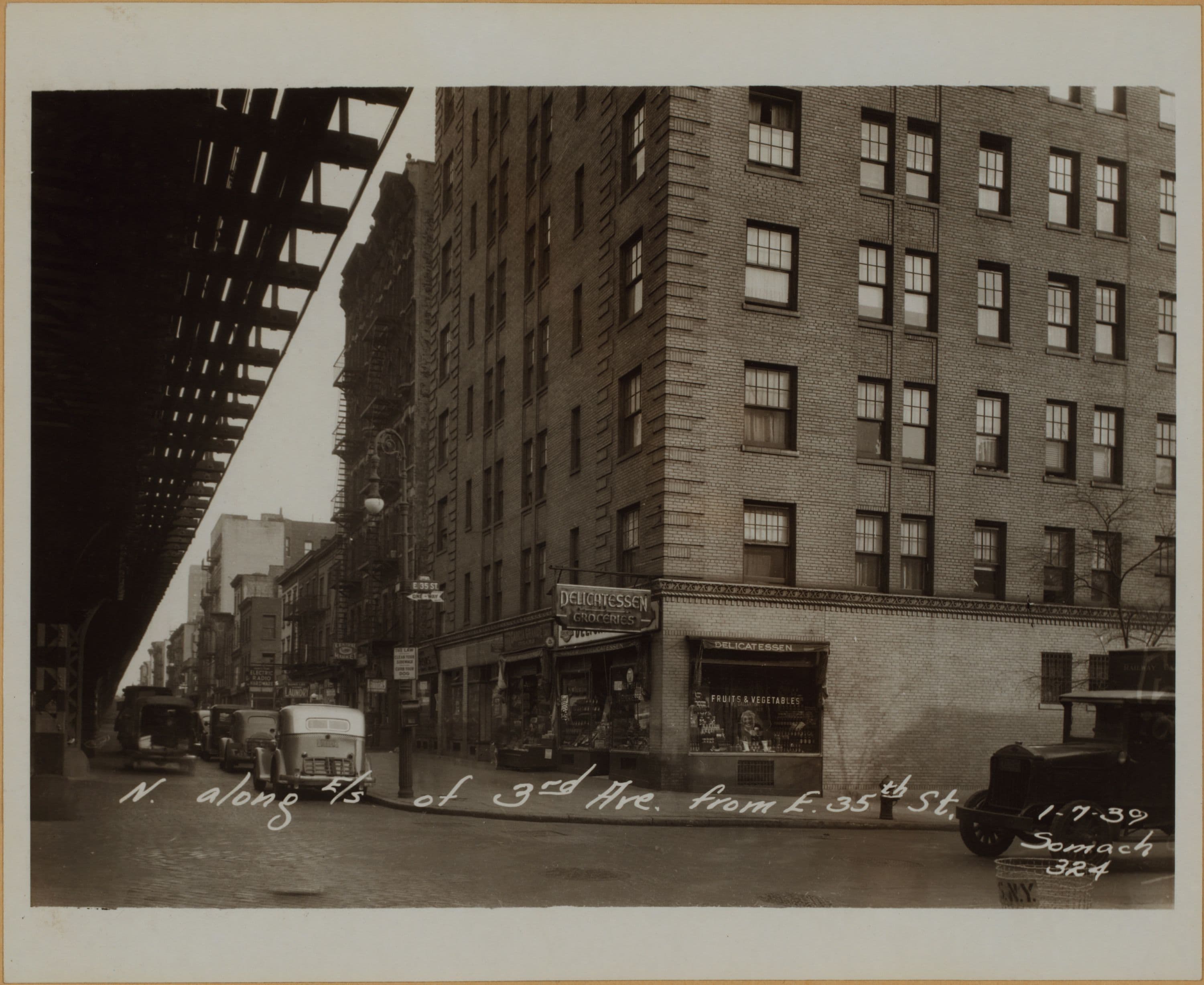 Manhattan: 3rd Avenue - 35th Street (East), 1939