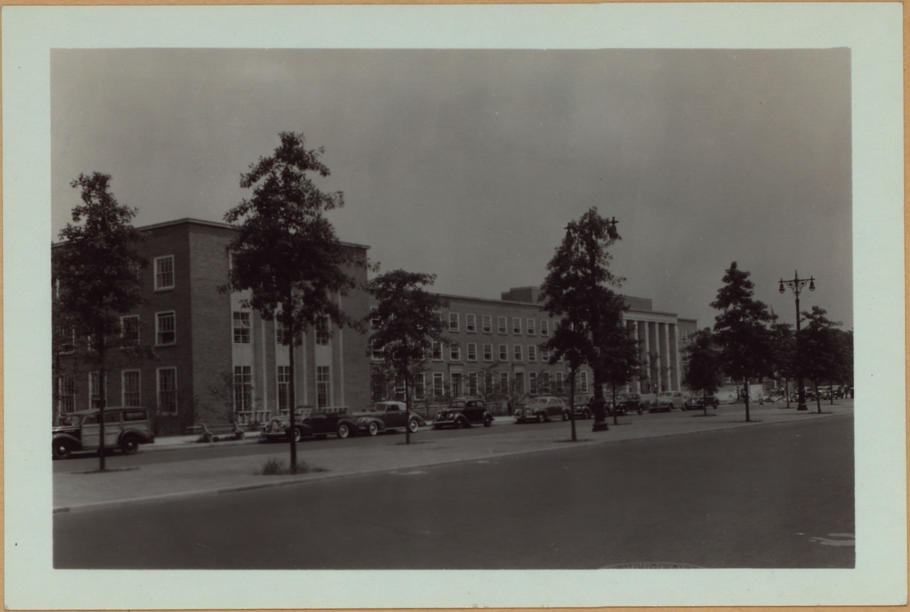 Queens: Queens Boulevard - 82nd Avenue