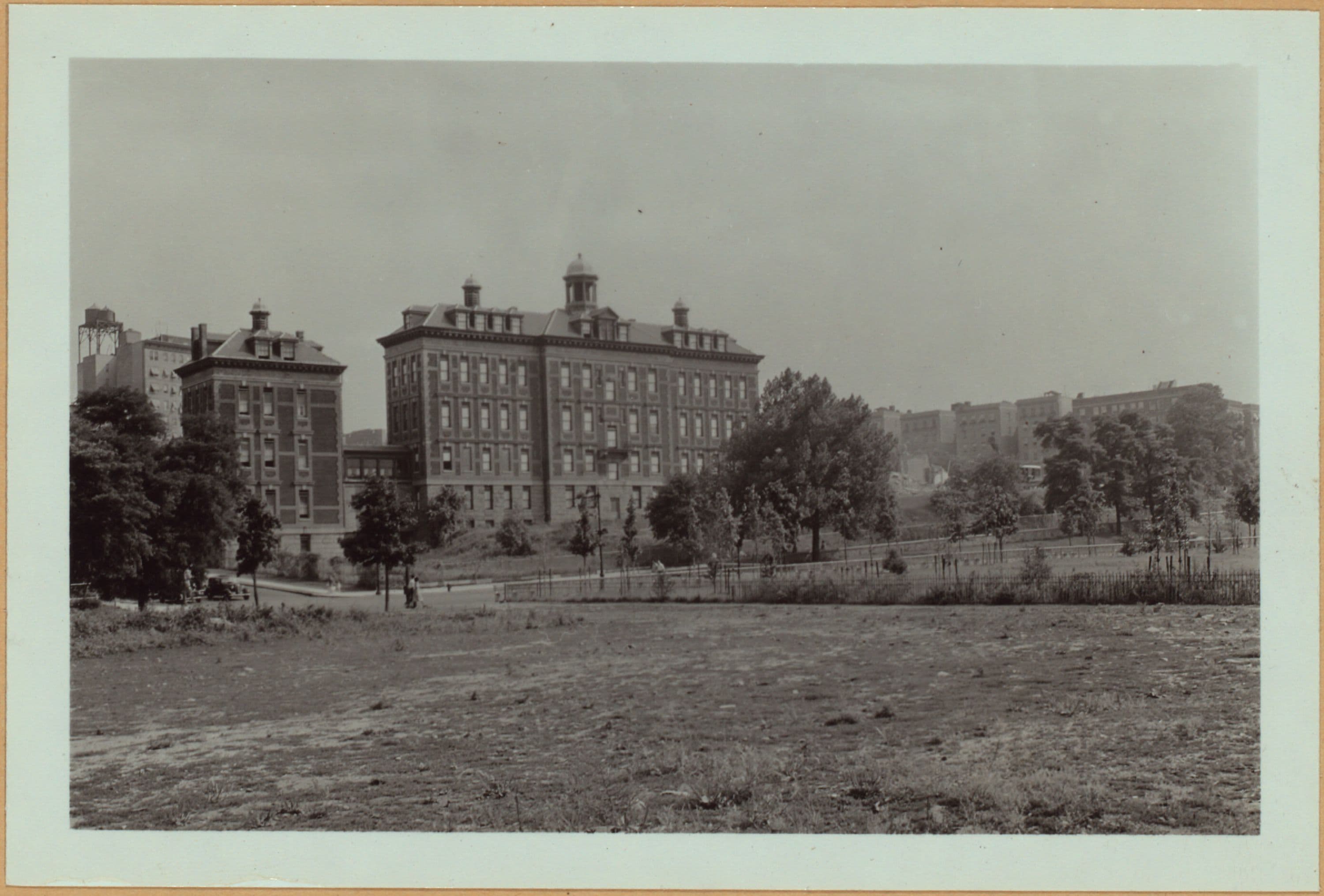 Manhattan: Riverside Drive - 163rd Street