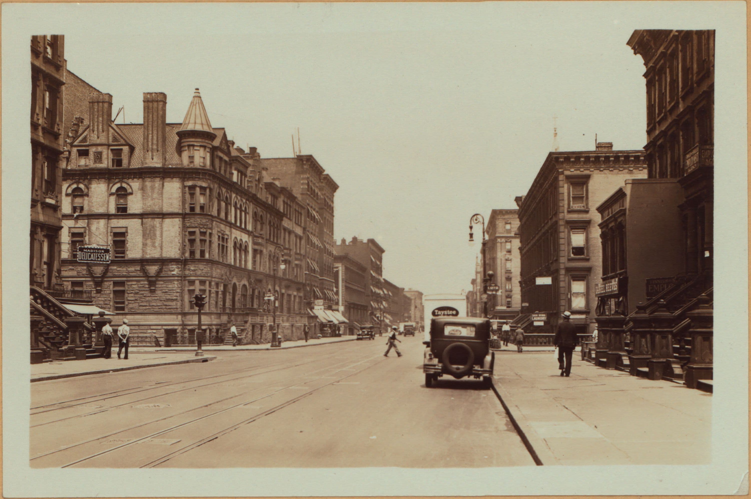 Manhattan: Madison Avenue - 127th Street, 1932