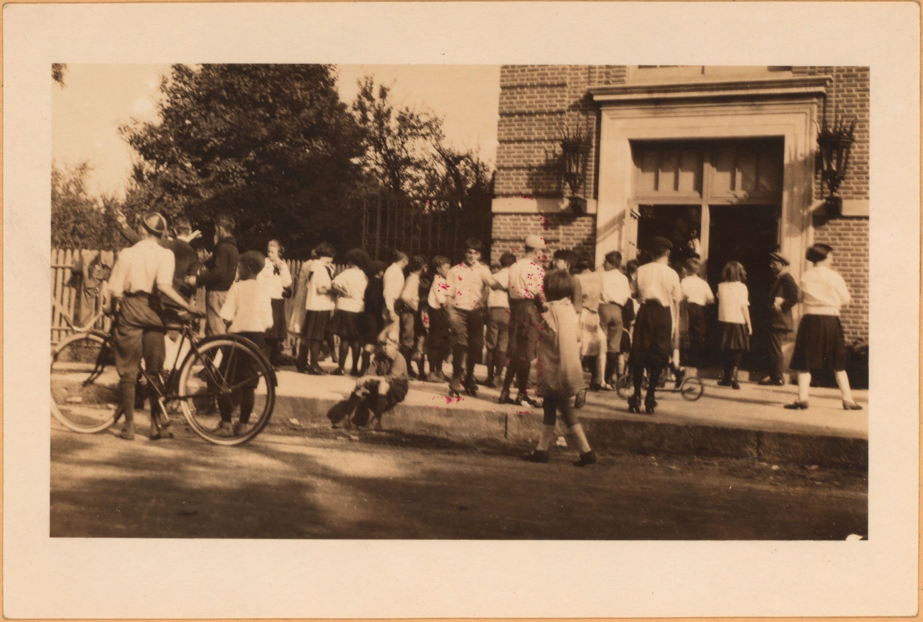 Bronx: Bainbridge Avenue - Fordham Road (East)