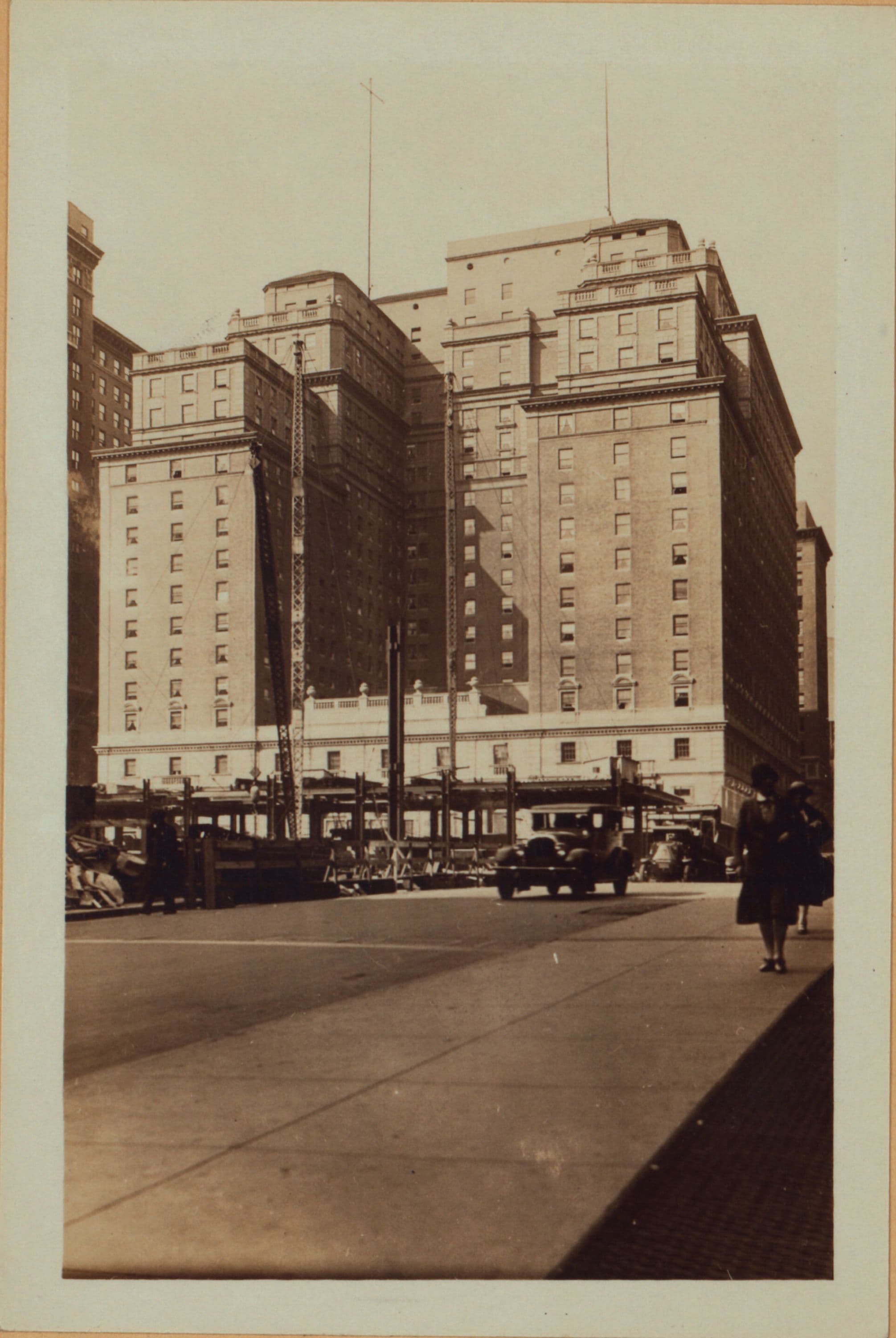 Manhattan: Vanderbilt Avenue - 45th Street, 1927