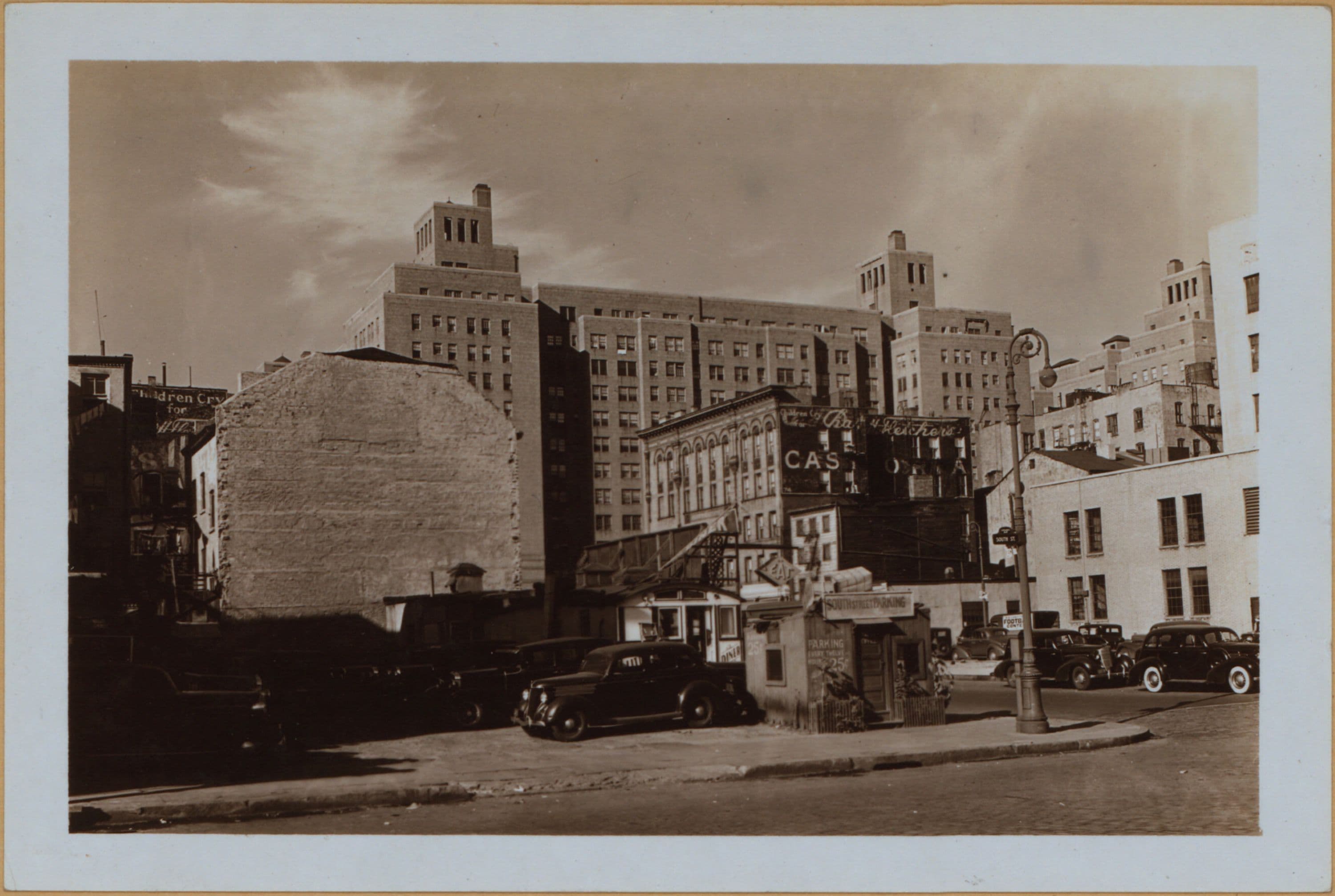 Manhattan: Catherine Slip - South Street