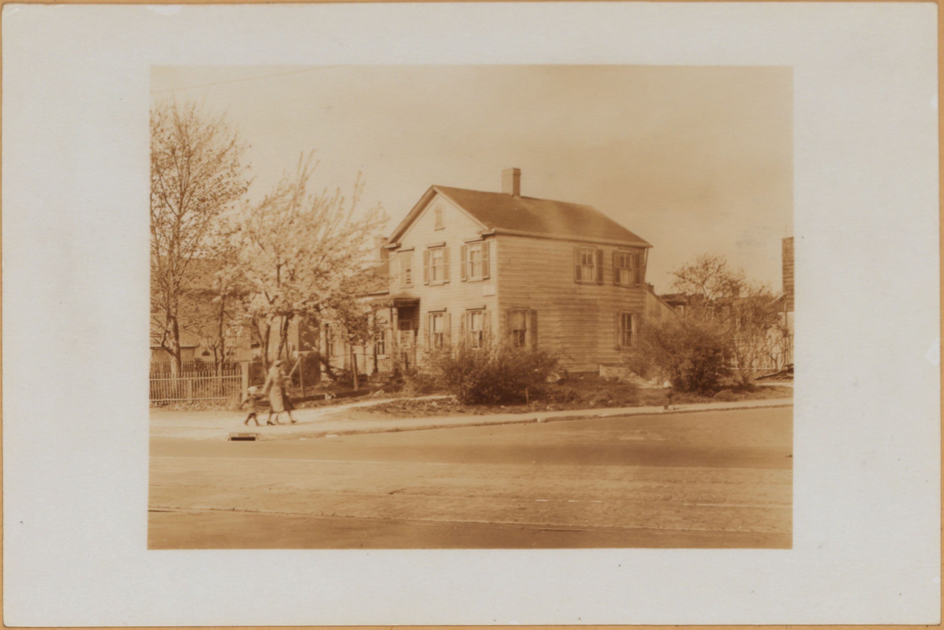 Brooklyn: Flatbush Avenue - Baugham Place
