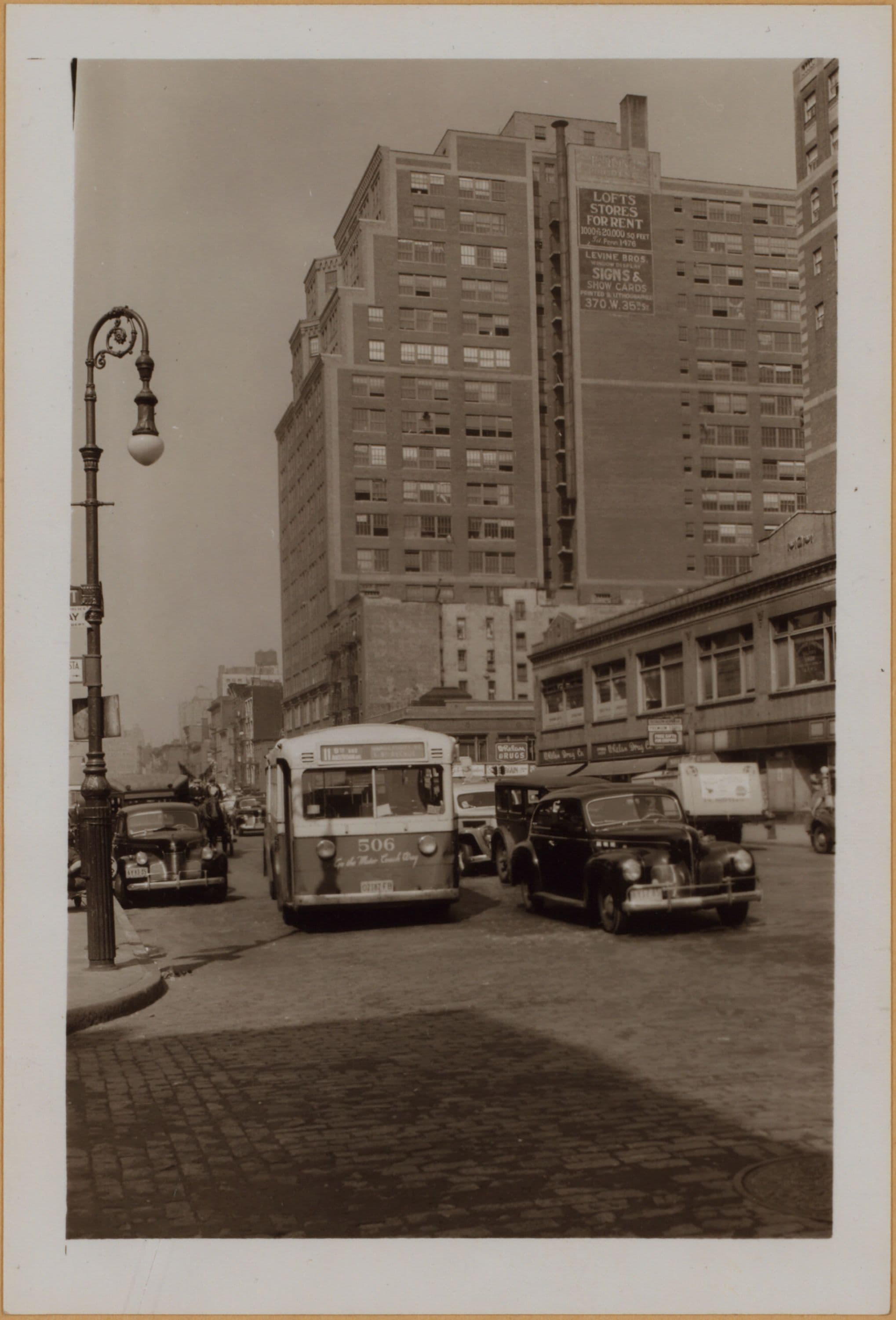 Manhattan: 9th Avenue - 33rd Street