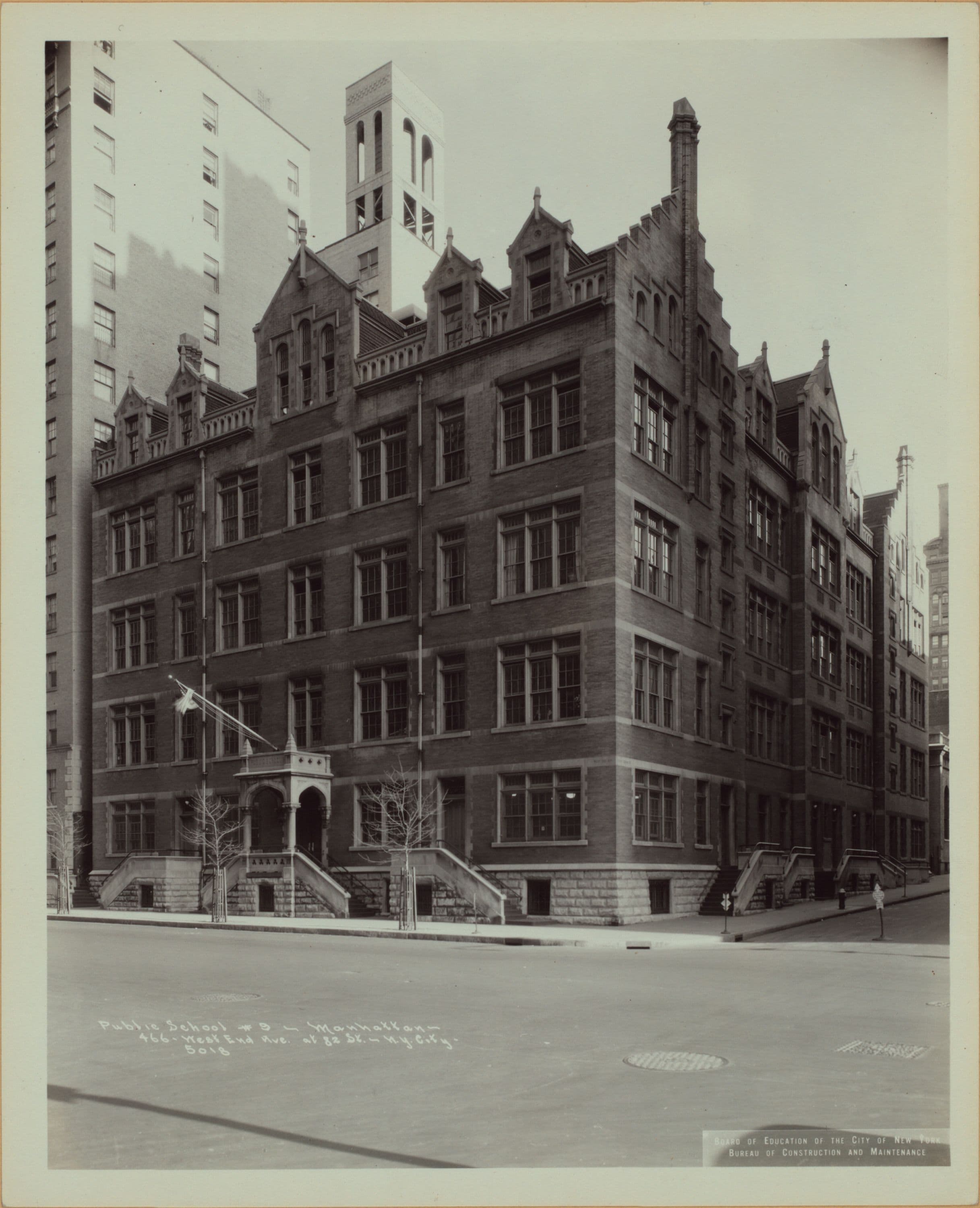 Manhattan: West End Avenue - 82nd Street (West)