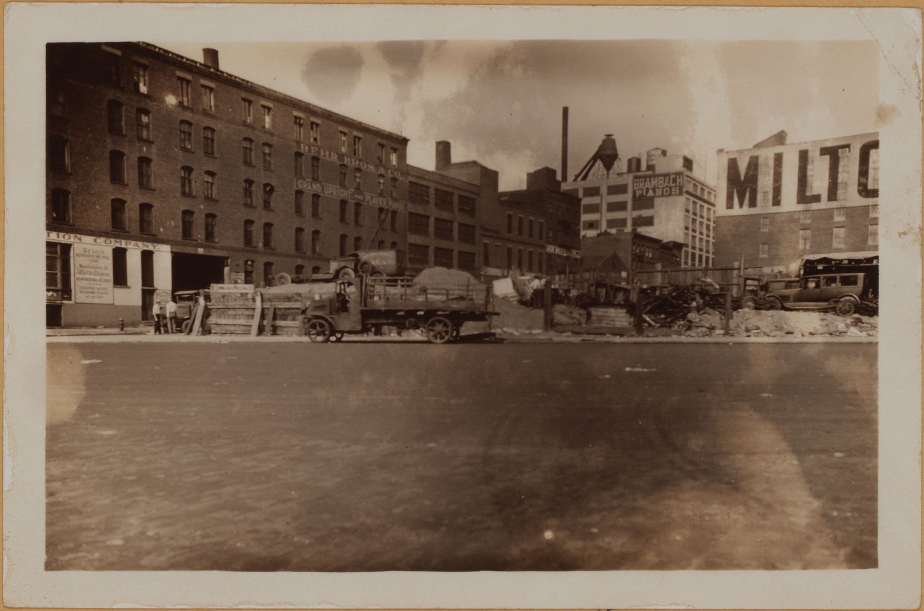 Manhattan: 12th Avenue - 50th Street