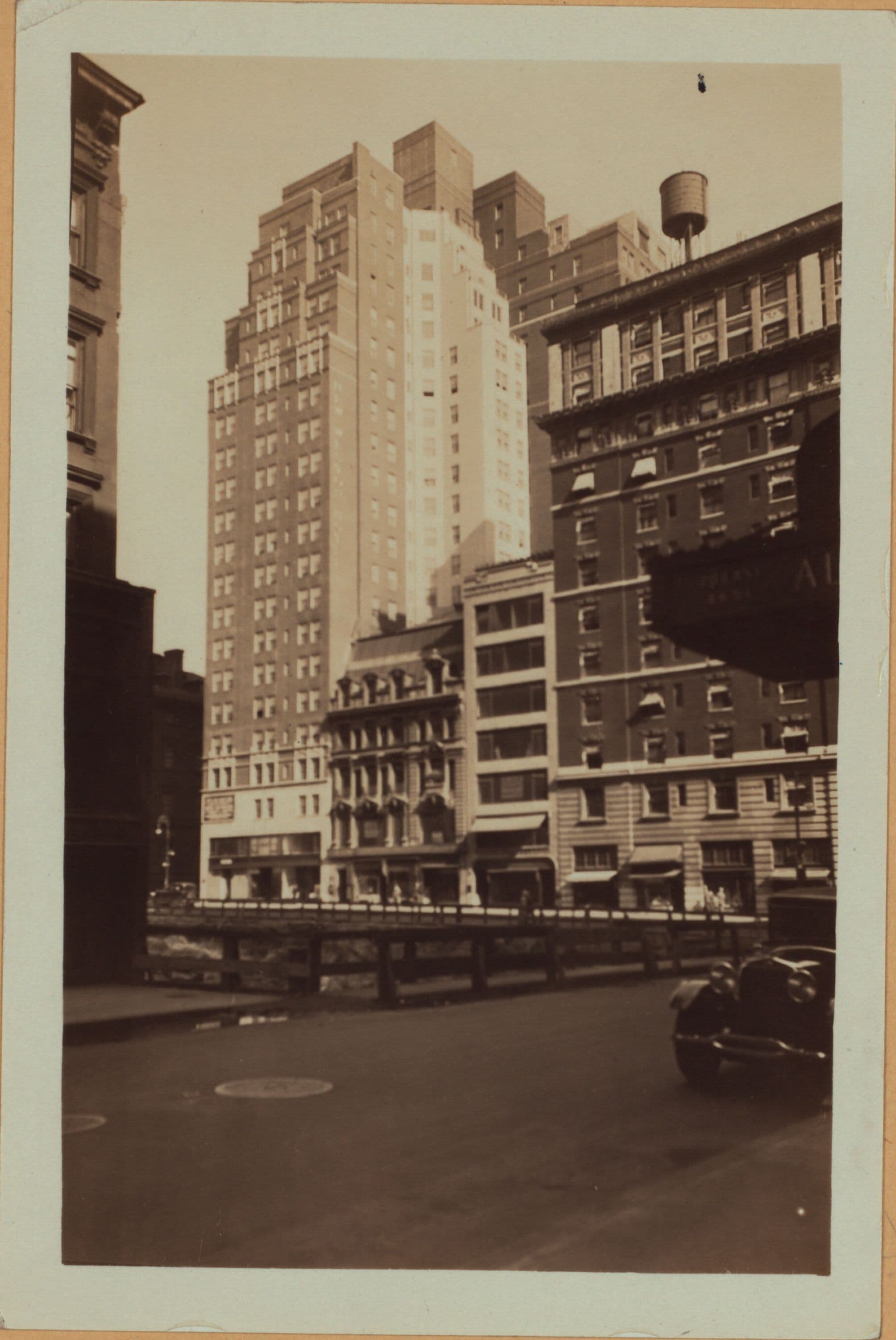 Manhattan: Madison Avenue - 49th Street