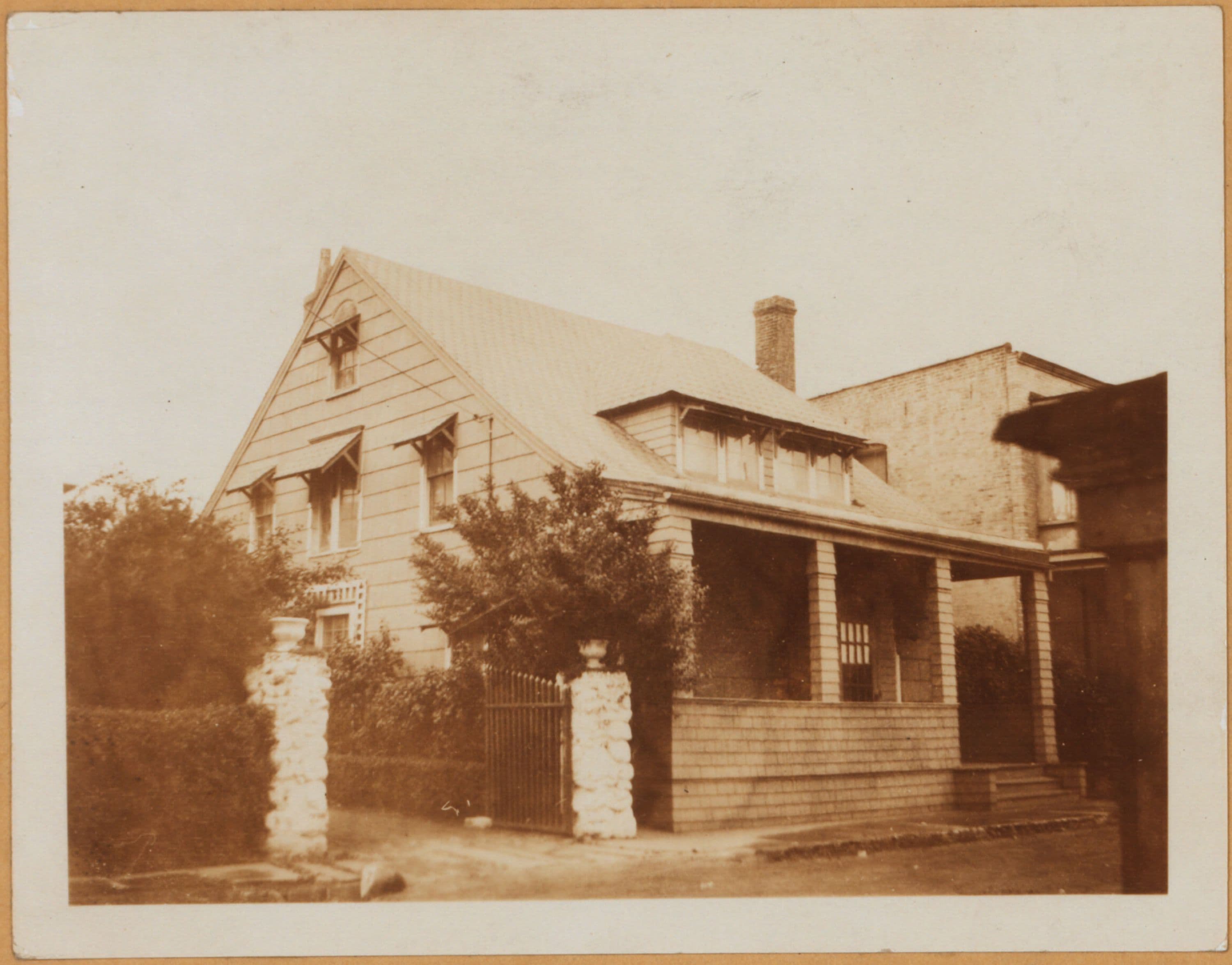 Brooklyn: Hubbard Place - Kings Highway