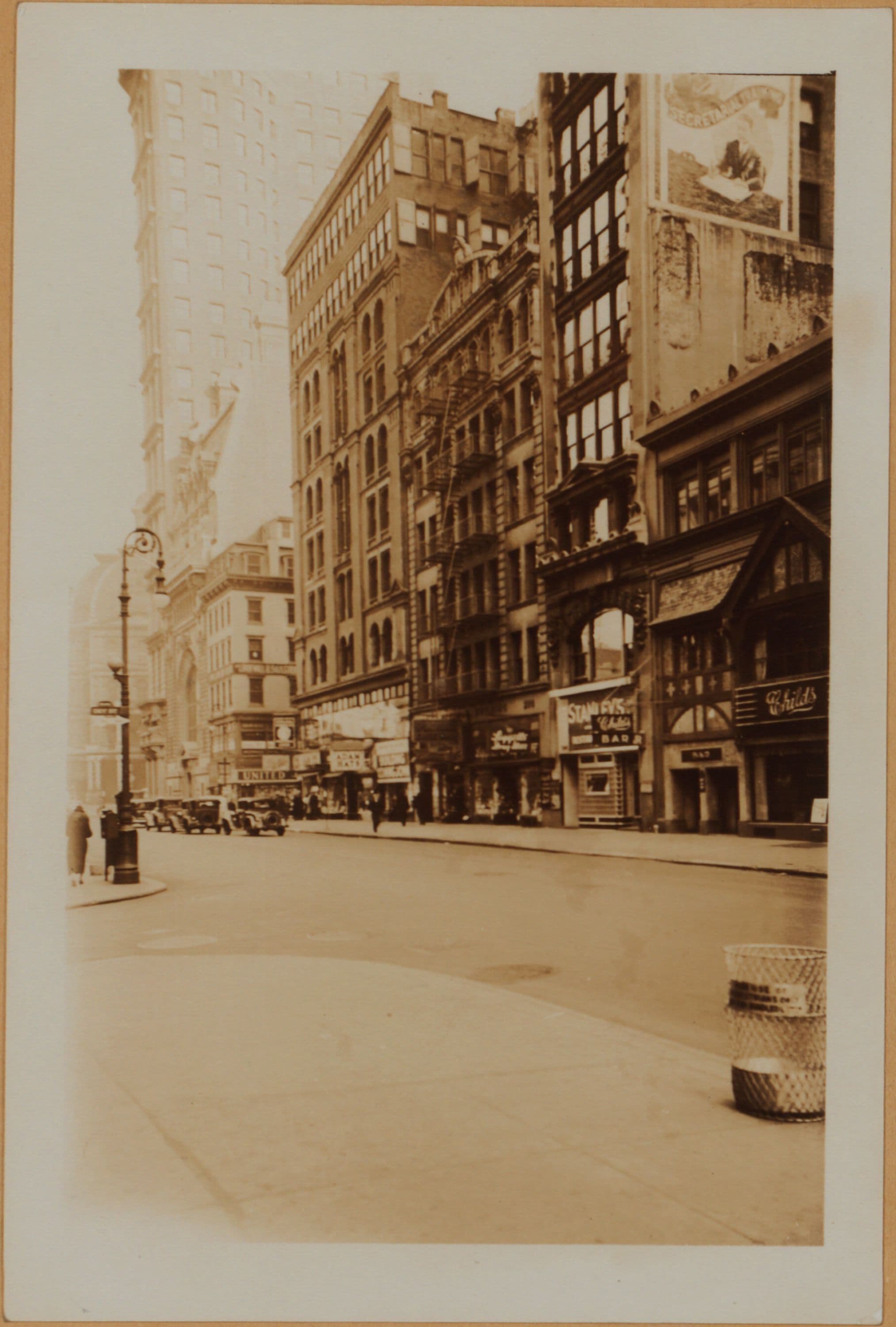 Manhattan: Broadway - John Street