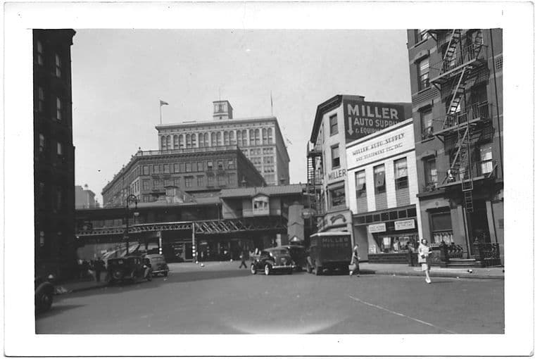 3rd Avenue at 9th Street and Astor Place, to , Manhattan
