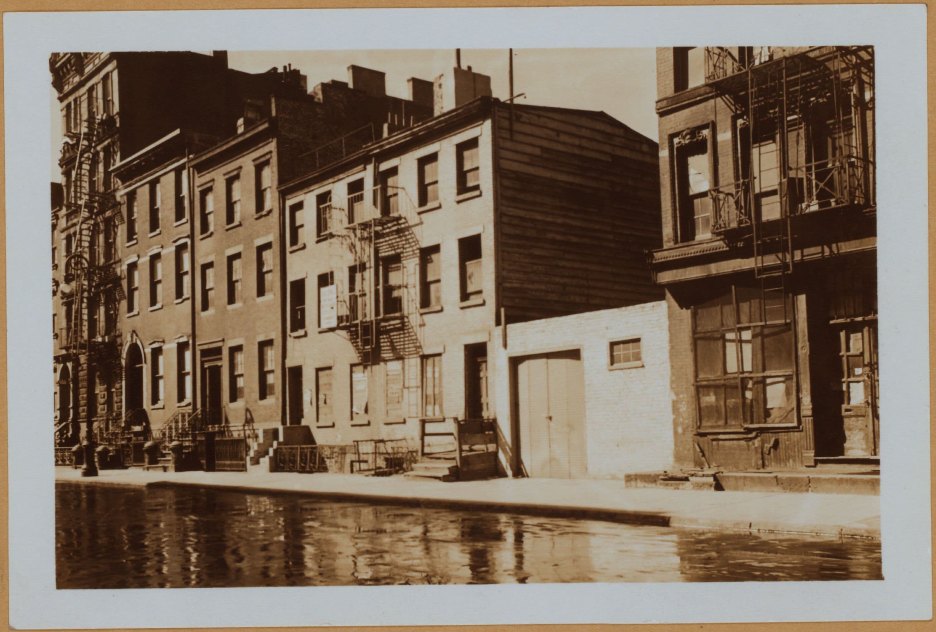 Manhattan: Henry Street - Grand Street