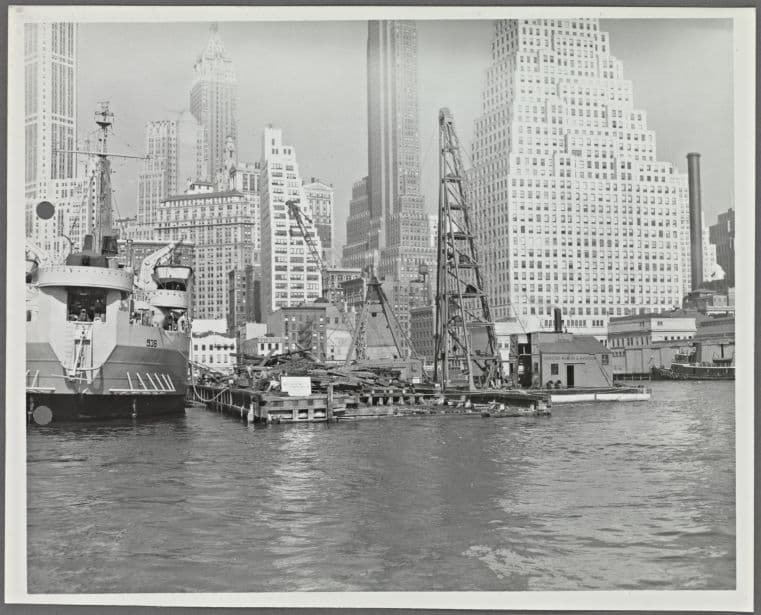 Pier 10, East River]