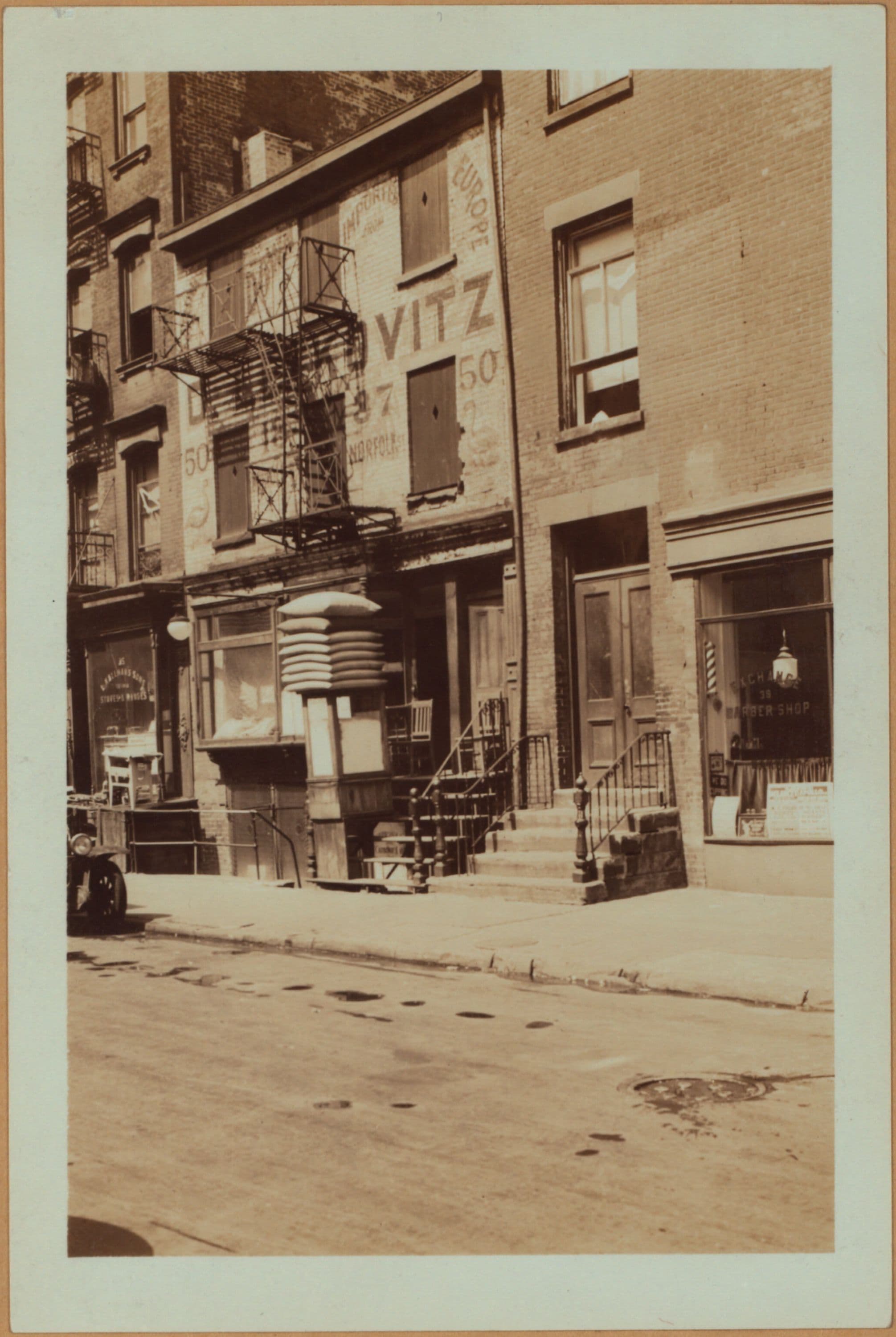 Manhattan: Norfolk Street - Grand Street