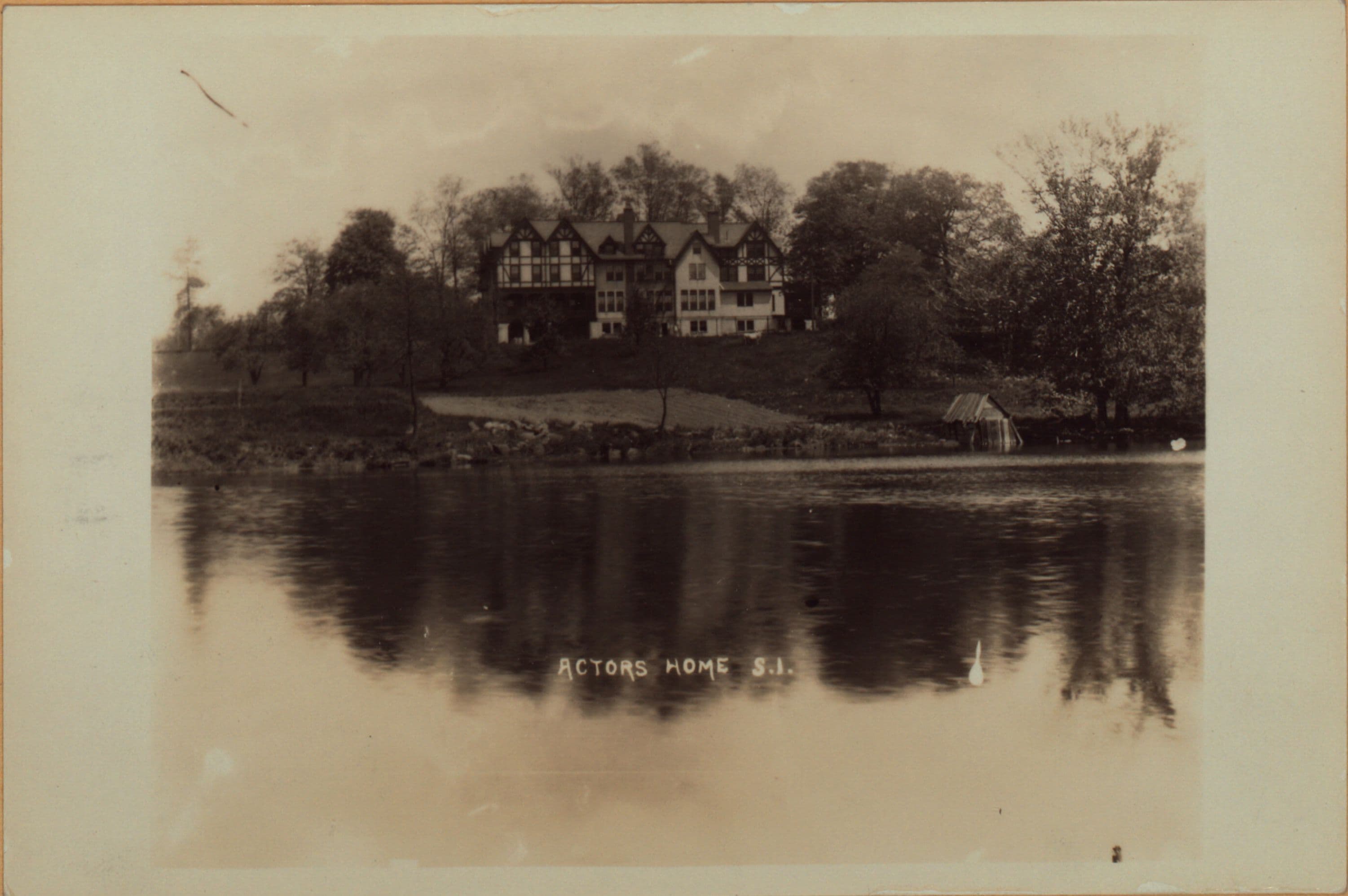 Richmond: Clove Road - Martling Avenue