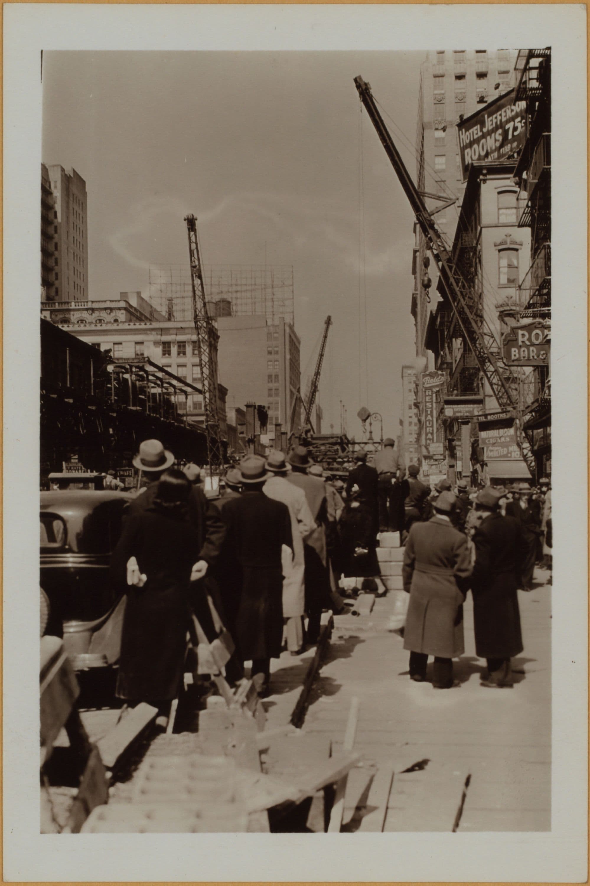 Manhattan: 6th Avenue - 38th Street (West)
