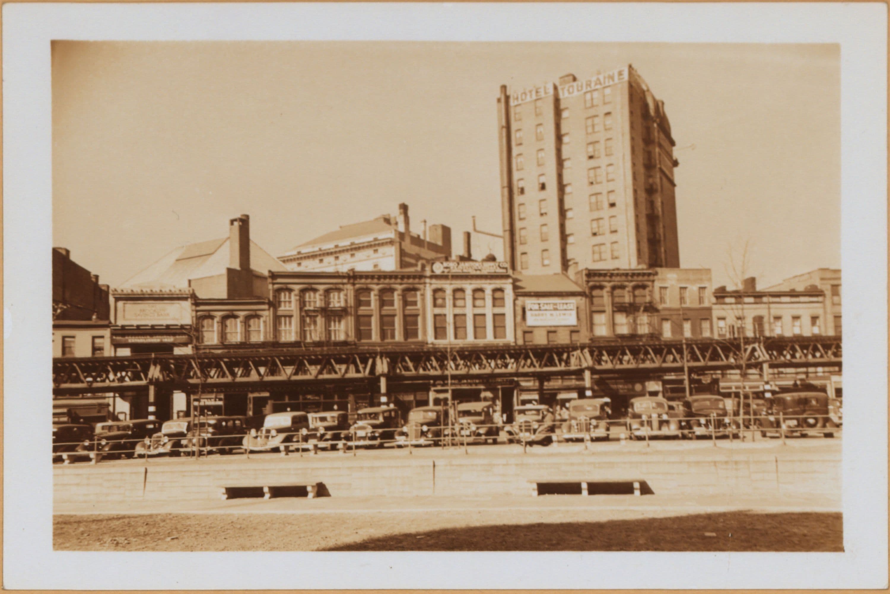 Brooklyn: Fulton Street - Pierrepont Street