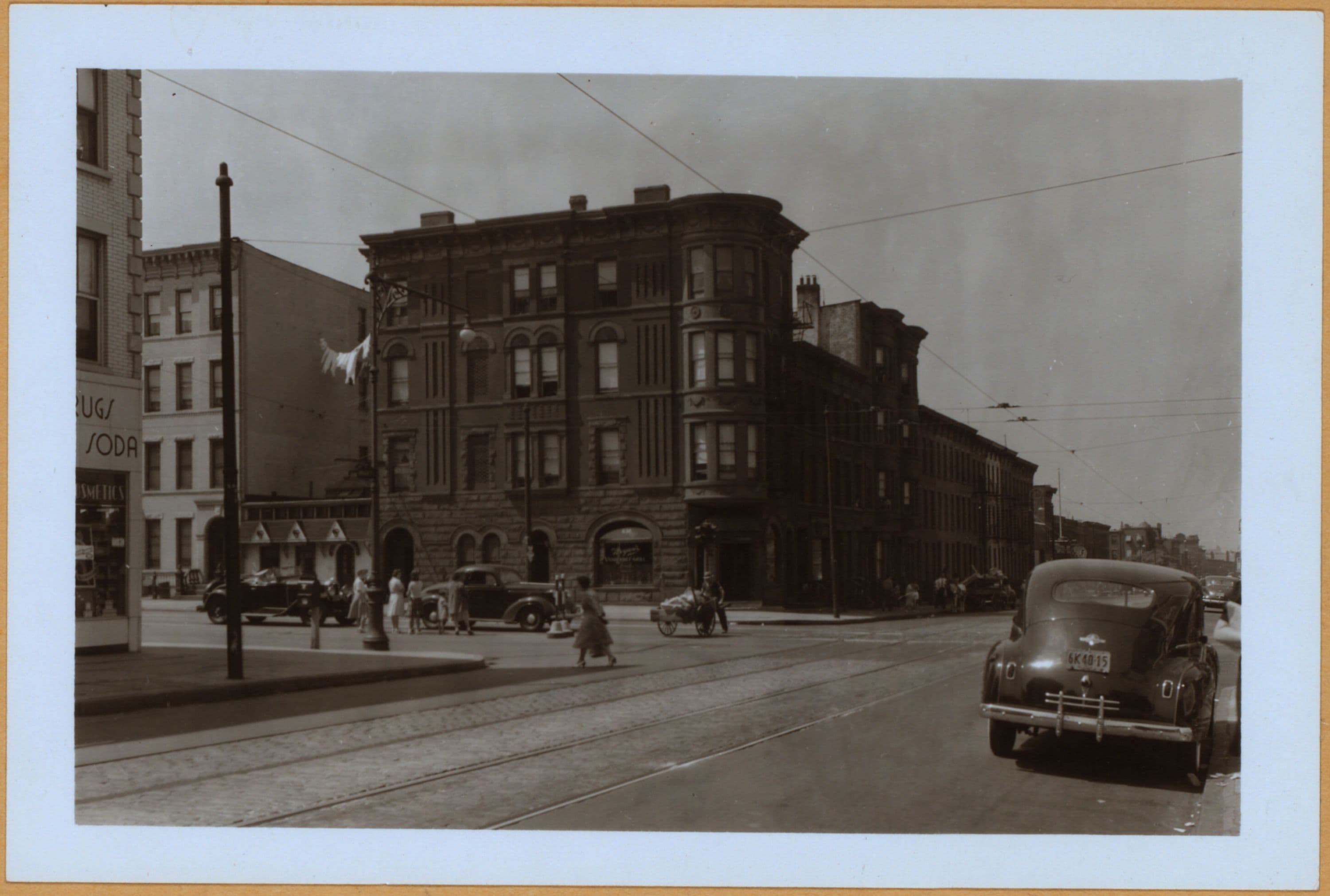 Brooklyn: Bergen Street - Vanderbilt Avenue