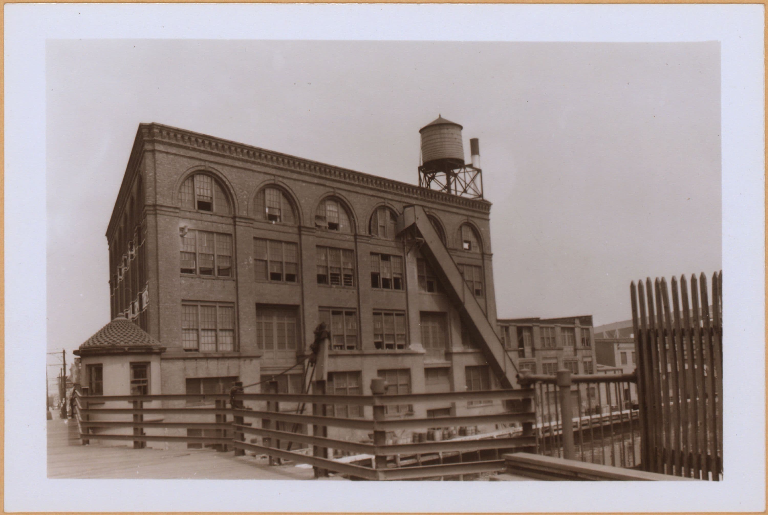 Brooklyn: Hamilton Avenue - Smith Street