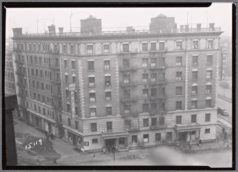 Dewey Square Hotel, view from above: W. 117th St.-7th Av.-St. Nicholas, Manhattan