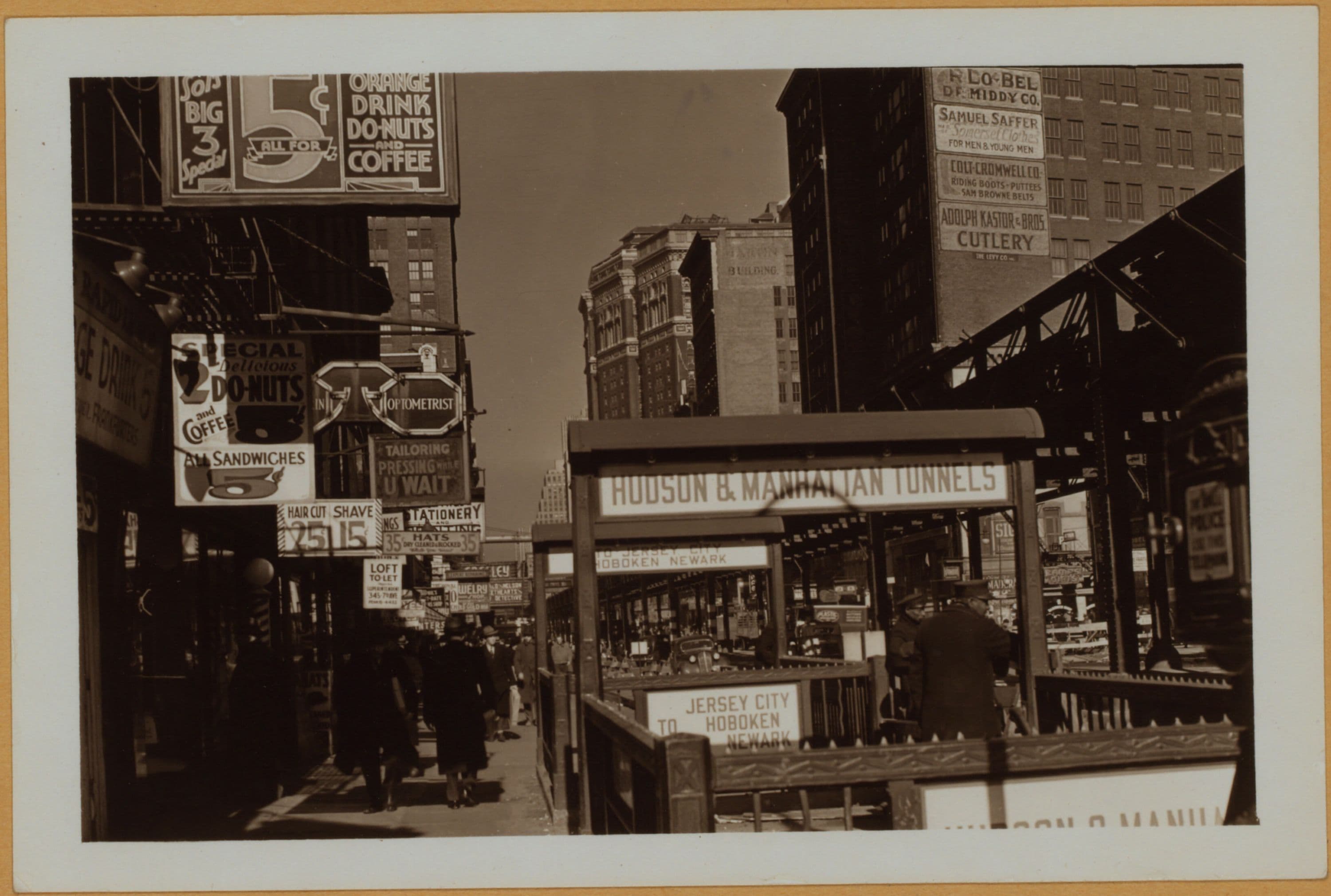 Manhattan: 6th Avenue - 29th Street (West)