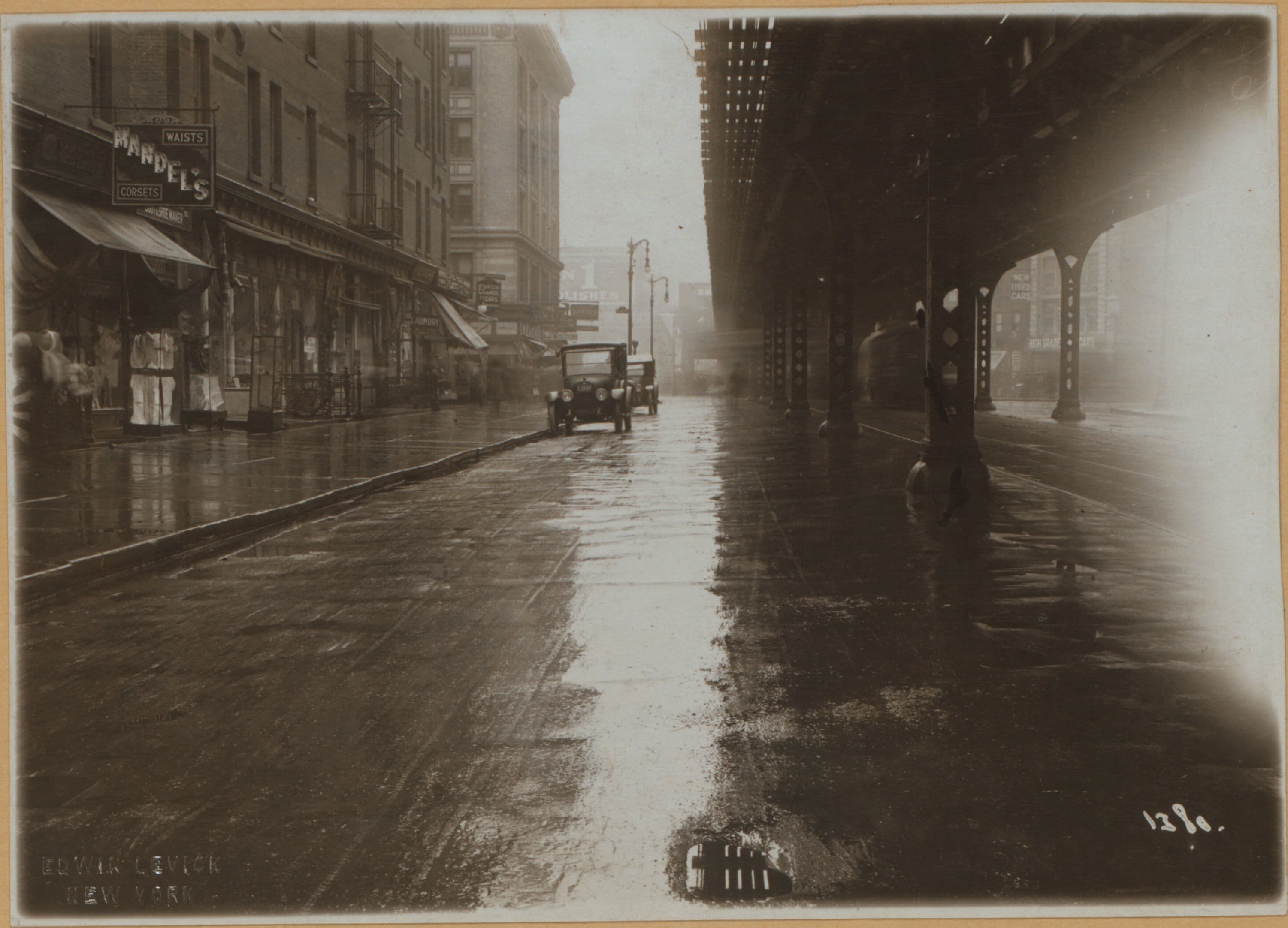 Manhattan: Columbus Avenue - 63rd Street