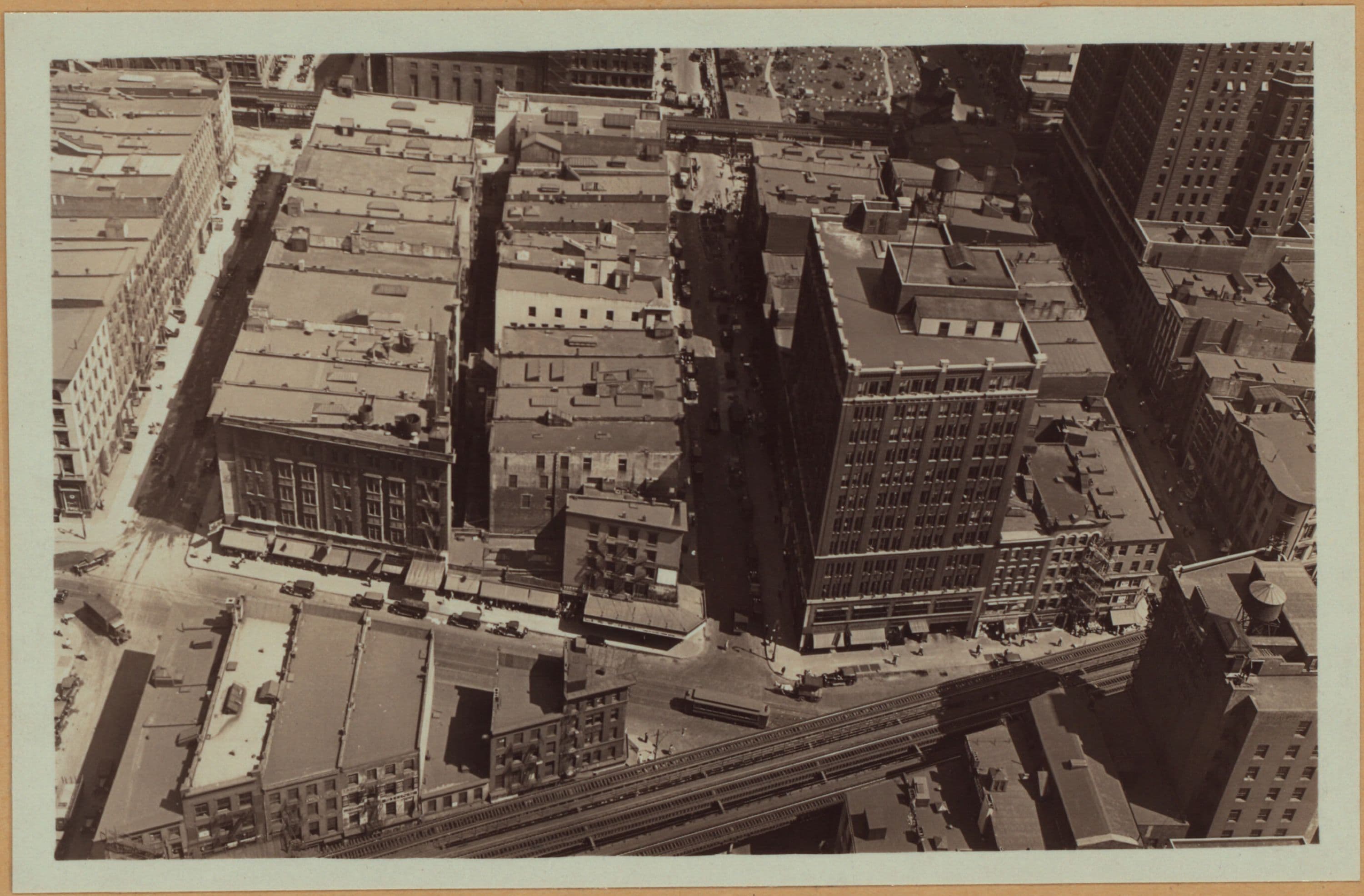Manhattan: West Broadway - Vesey Street, 1930
