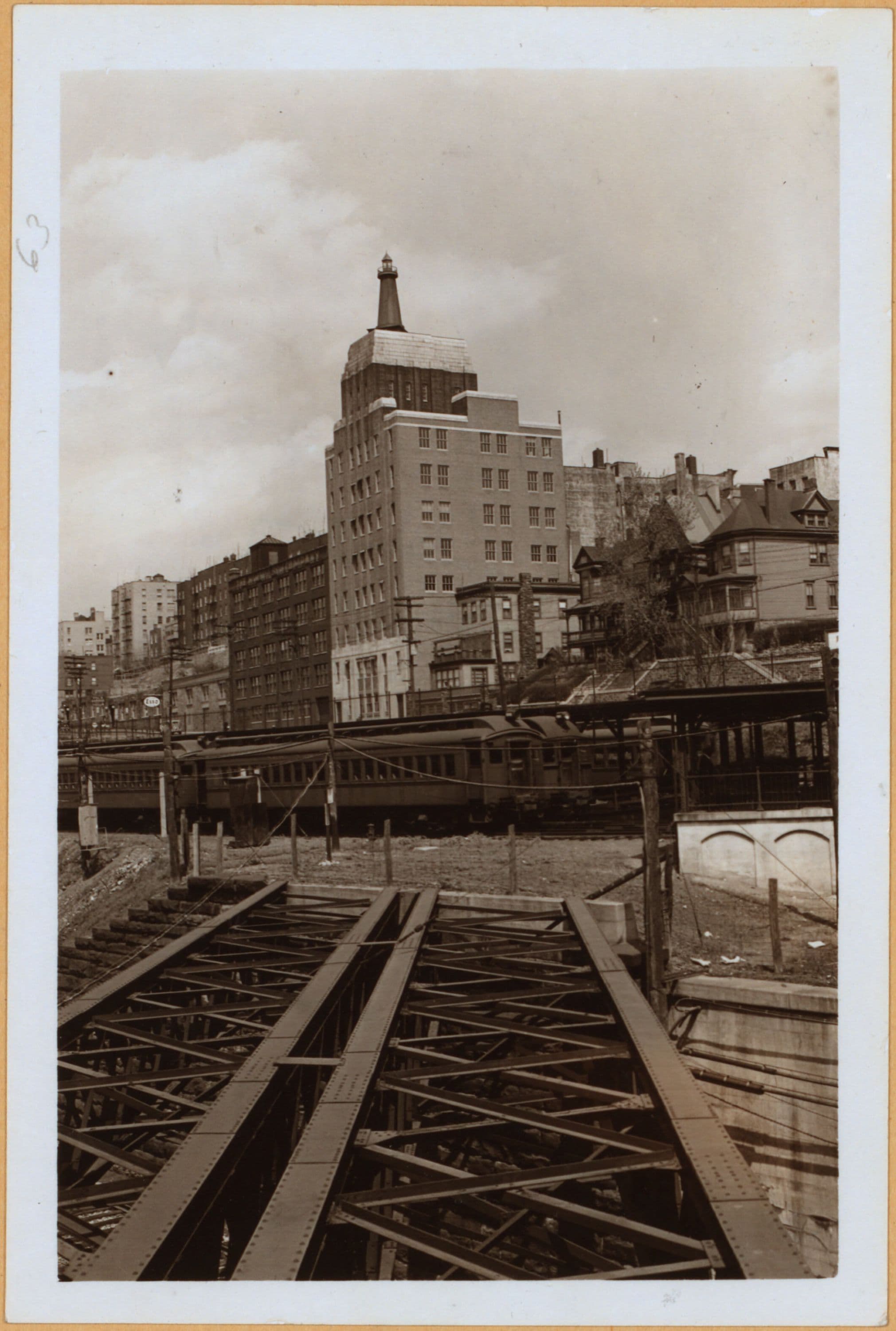 Bronx: University Avenue - Sedgwick Avenue