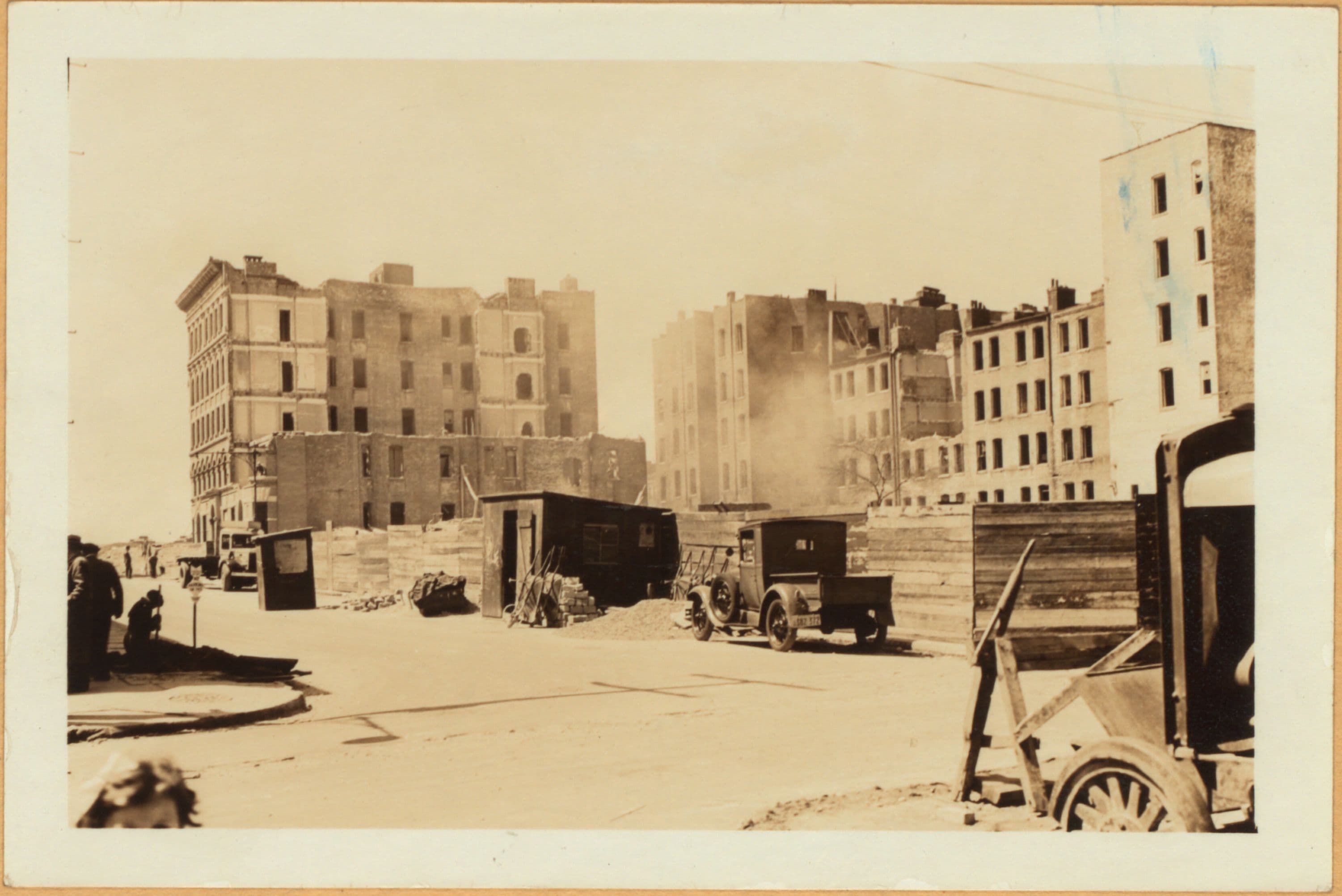 Bronx: 134th Street (East) - Brown Place