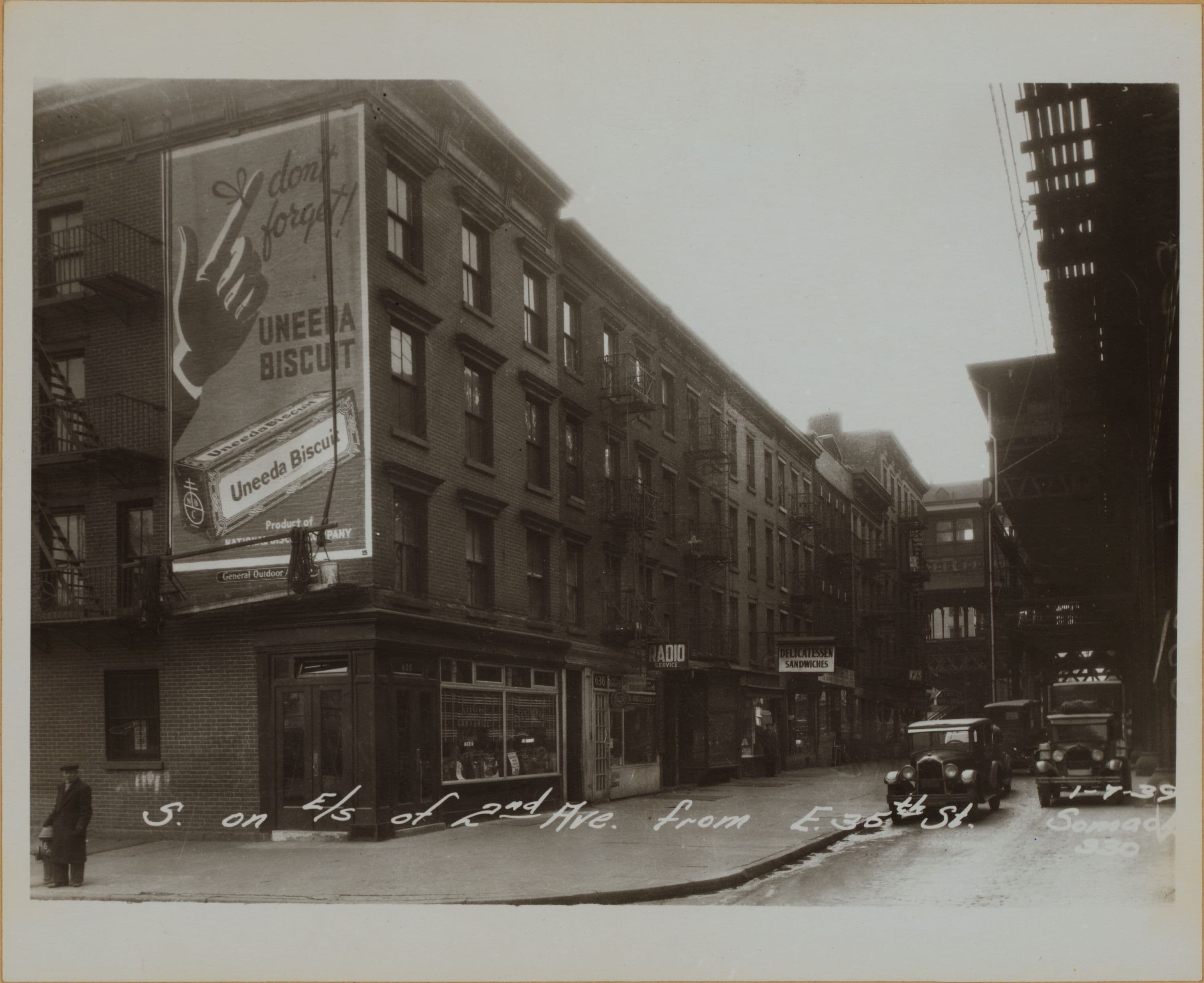 Manhattan: 2nd Ave. - 34th St. E.