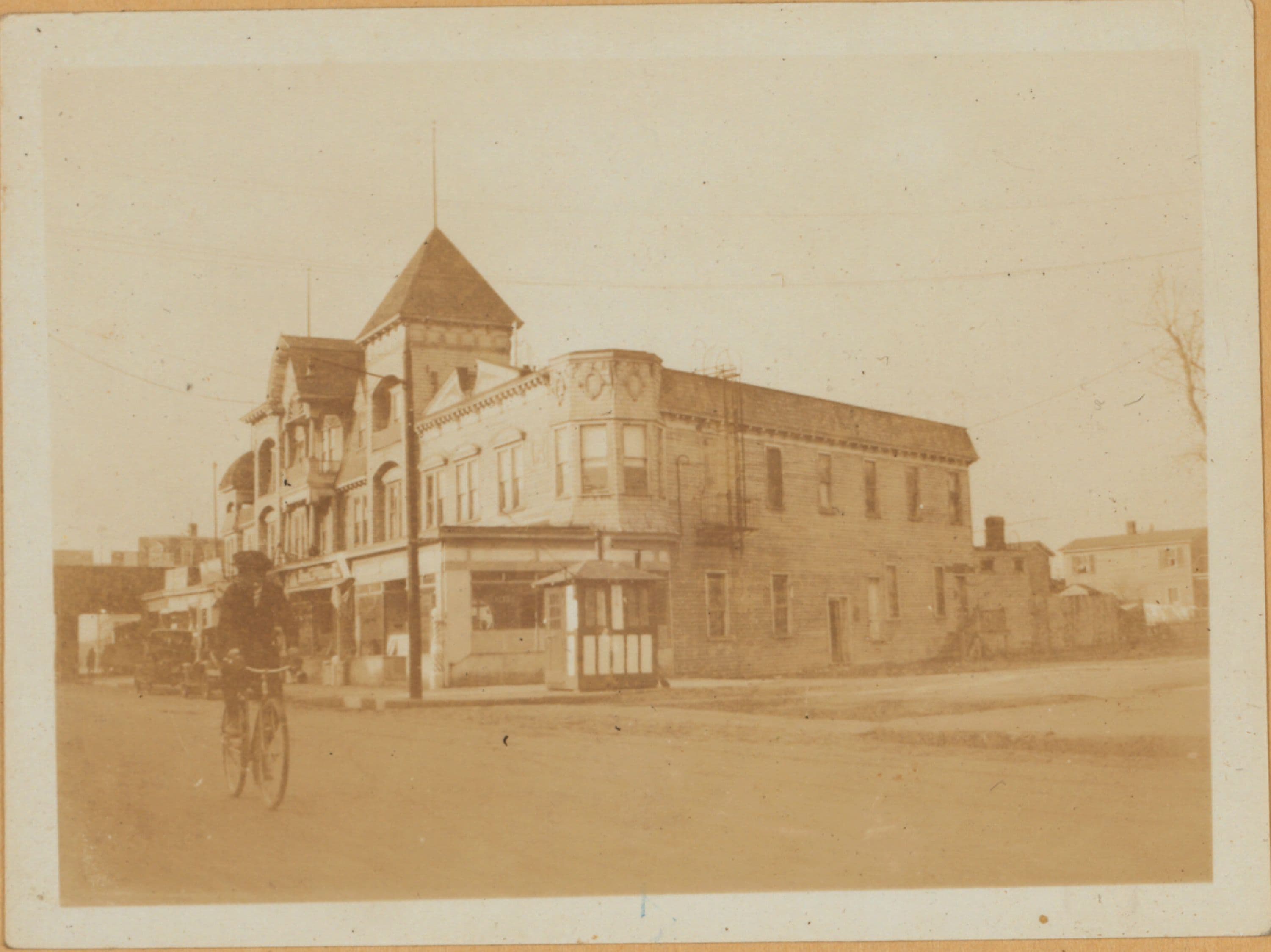Brooklyn: Sheepshead Bay Road - Jerome Avenue