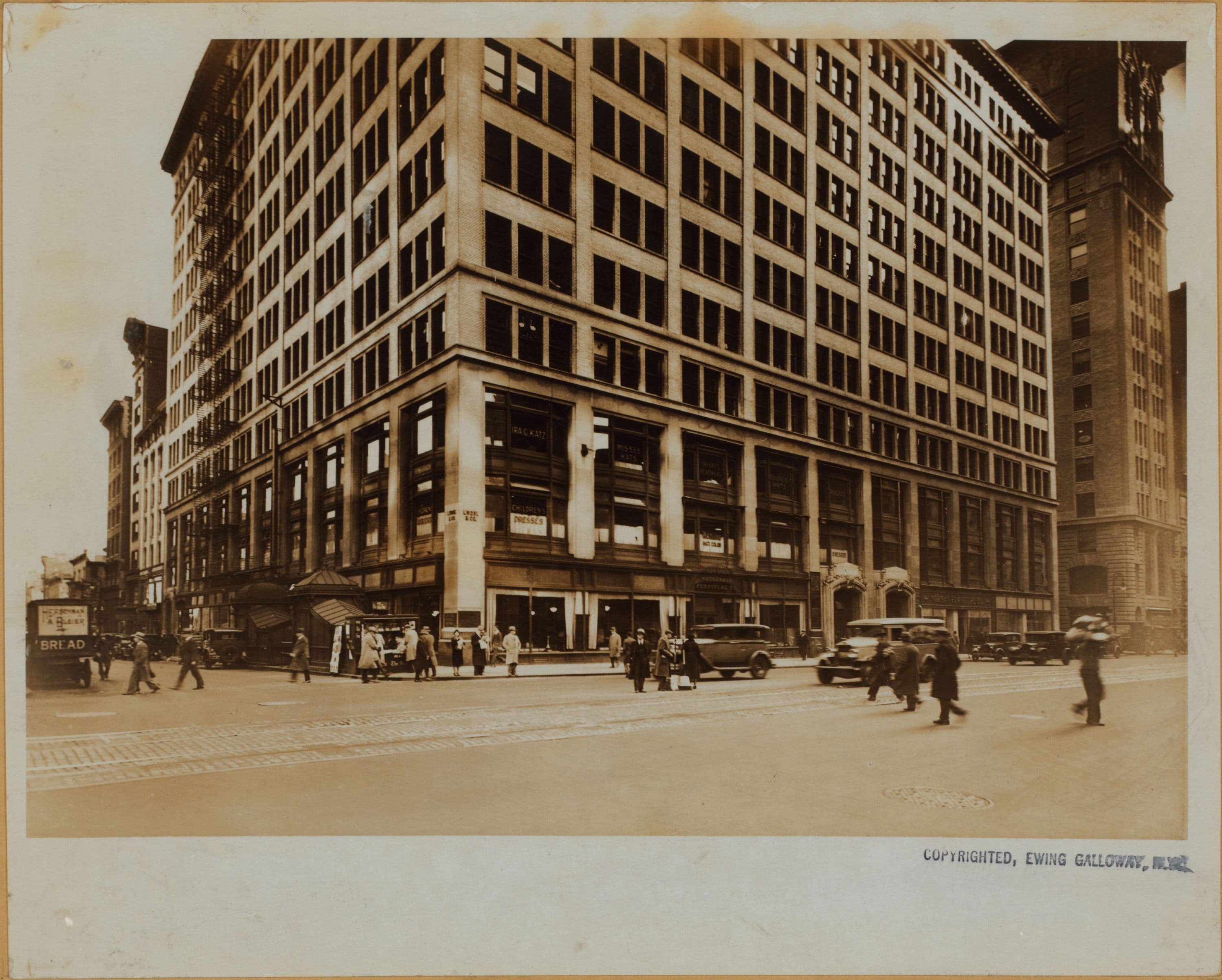 Manhattan: 4th Avenue - 28th Street, 1930