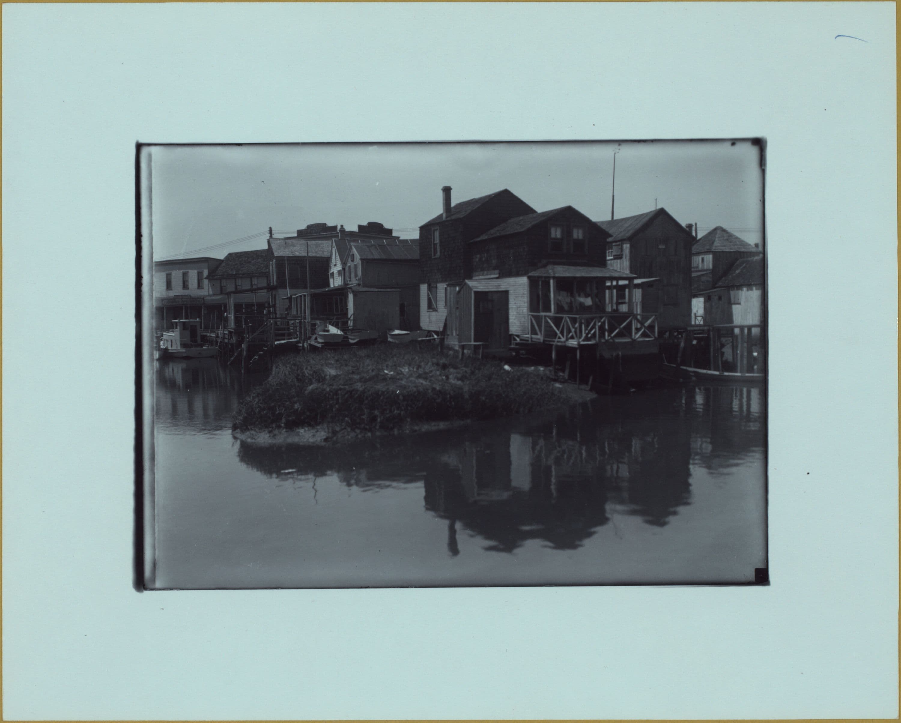 Queens: Ramblersville - [A bit of old Holland...]