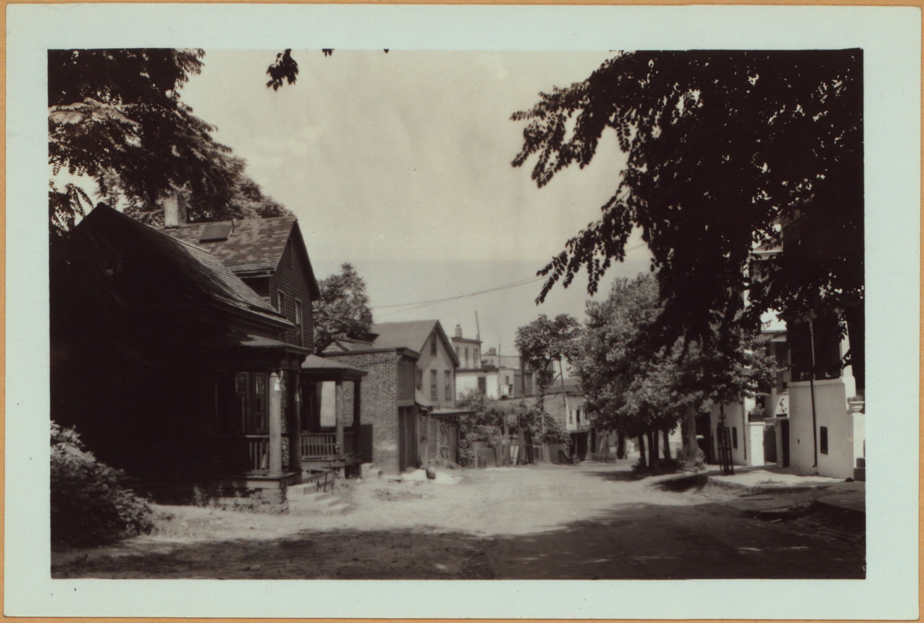 Richmond: Beechwood Avenue - Cleveland Street