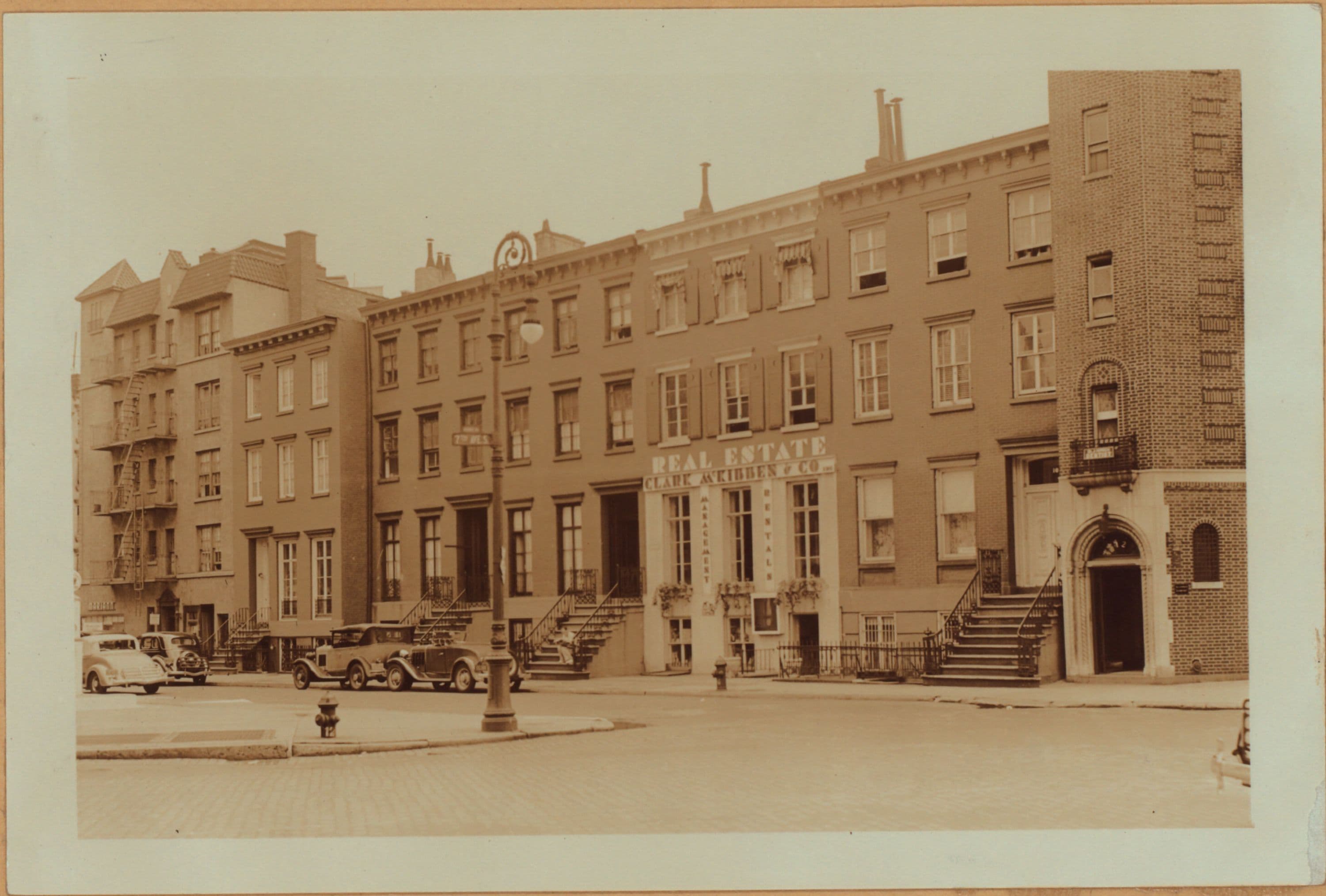 Manhattan: Perry Street - 7th Avenue South