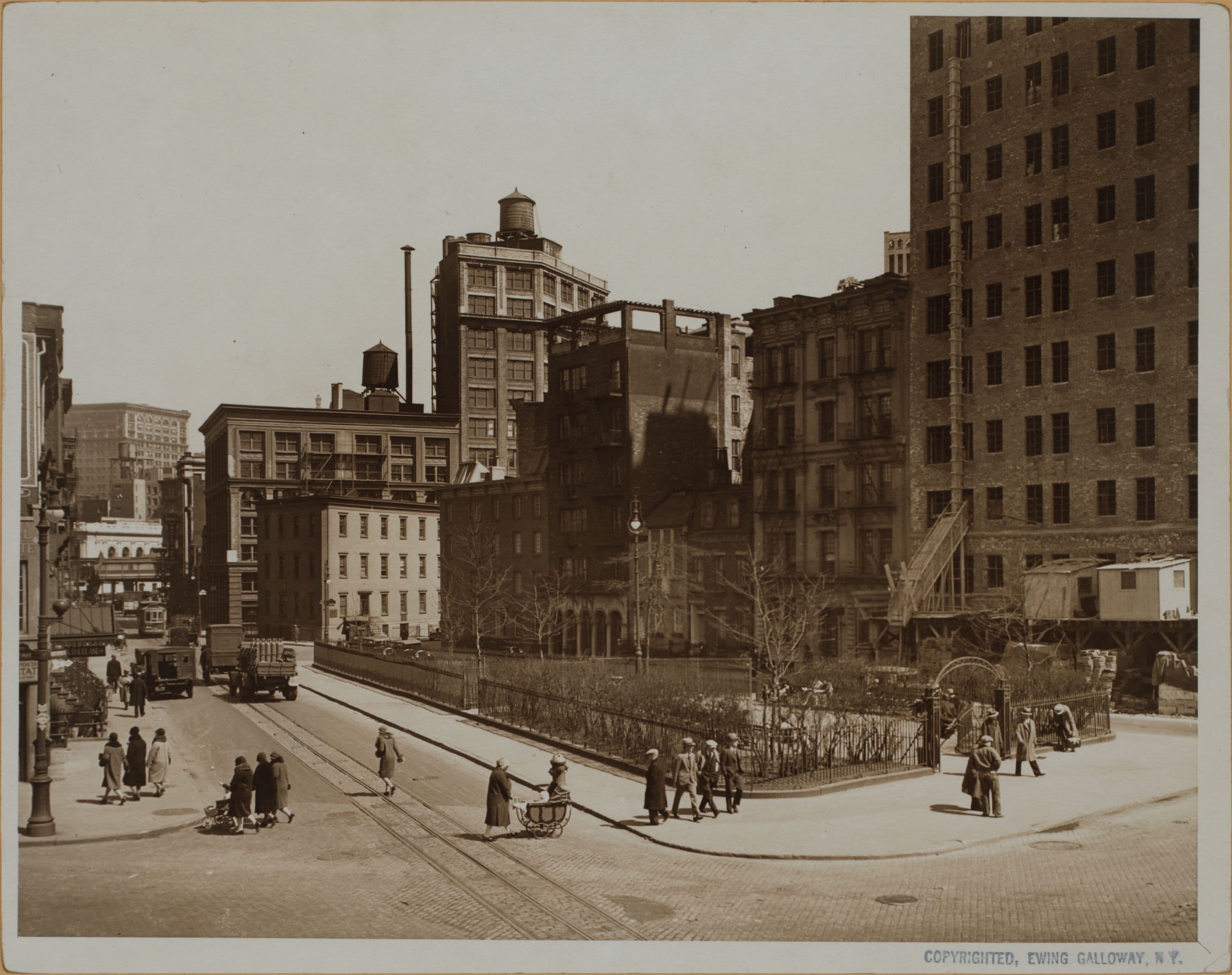 Manhattan: Christopher Street - Grove Street