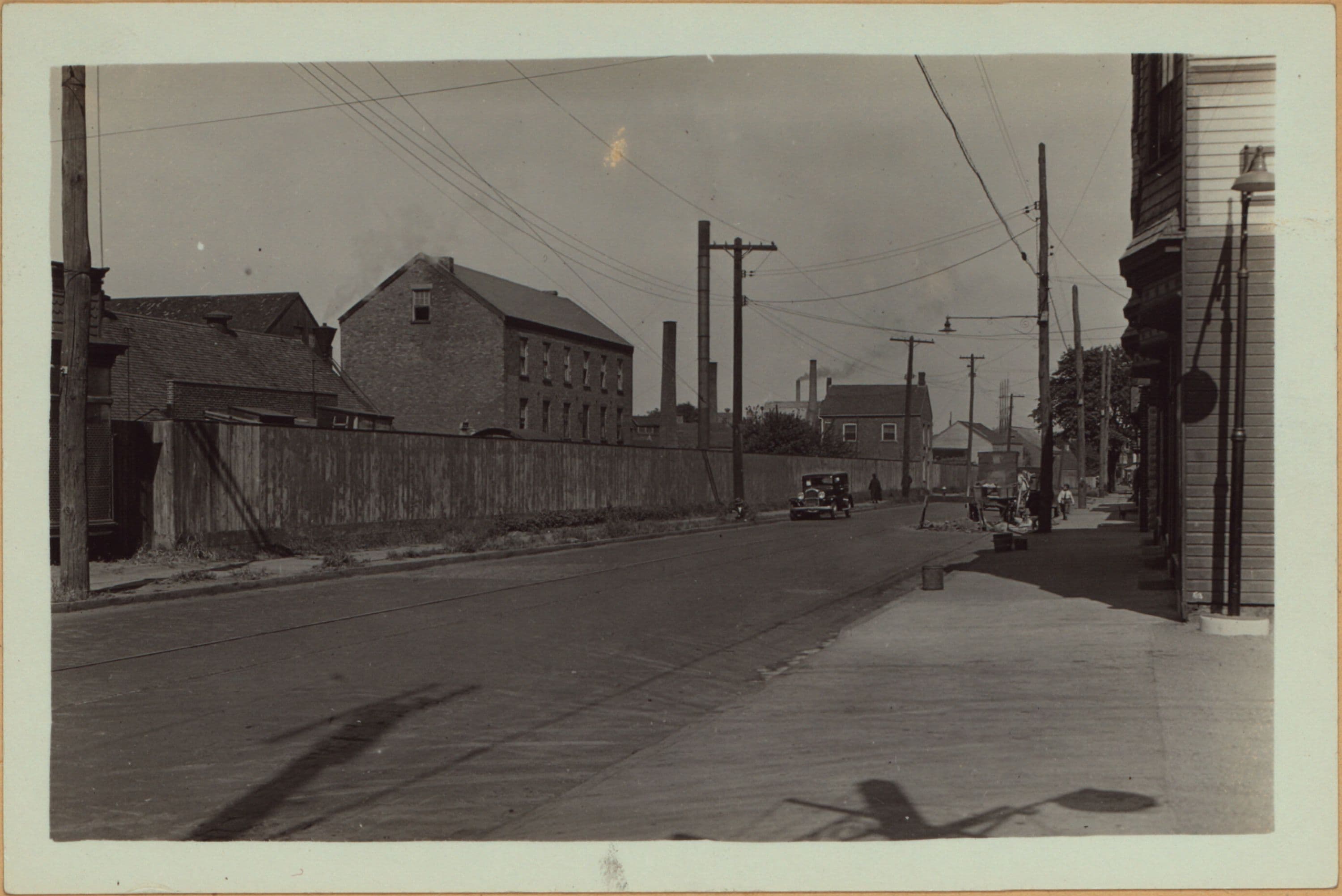 Richmond: Broadway - Henderson Avenue