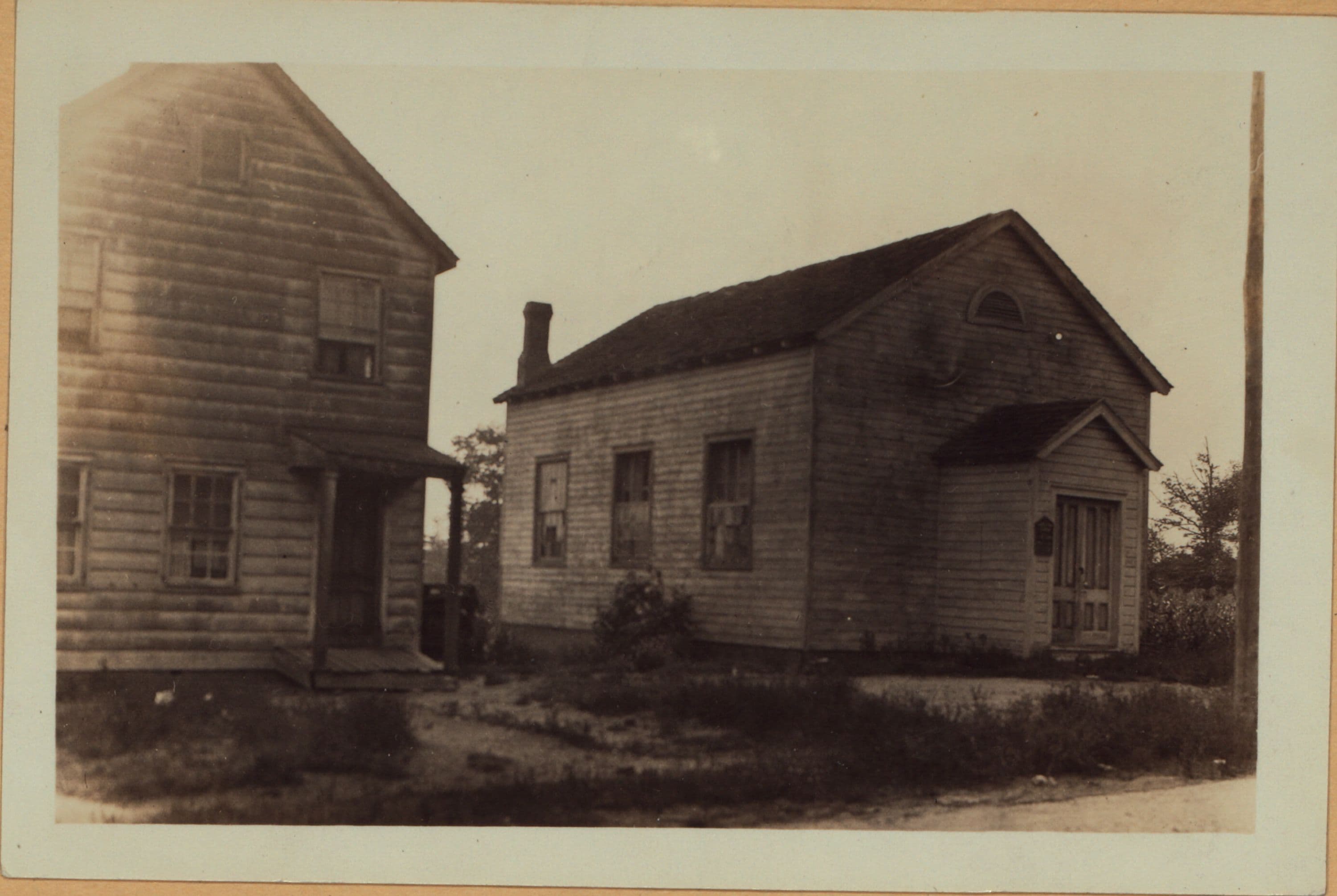 Richmond: Bloomingdale Road - Clay Pit Road